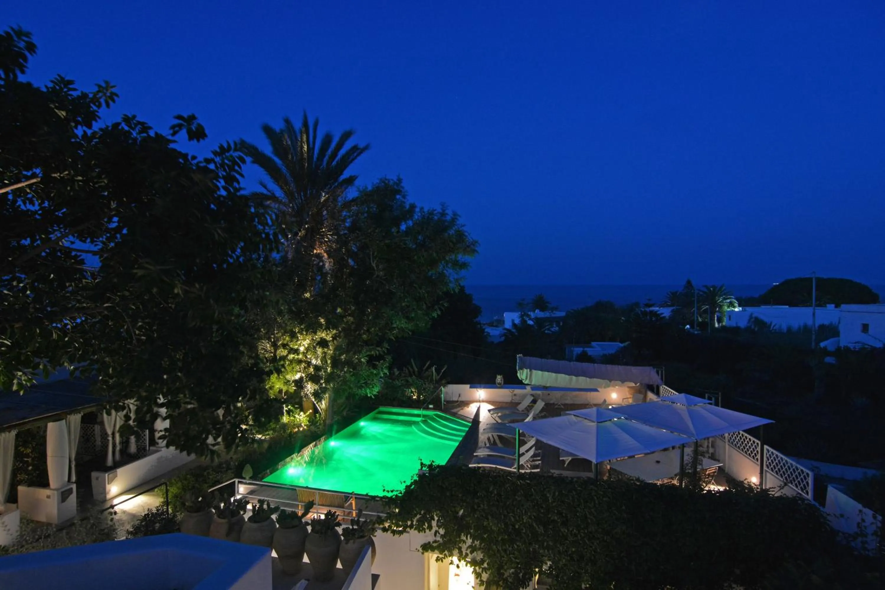 Night in Il Gabbiano Relais in Stromboli