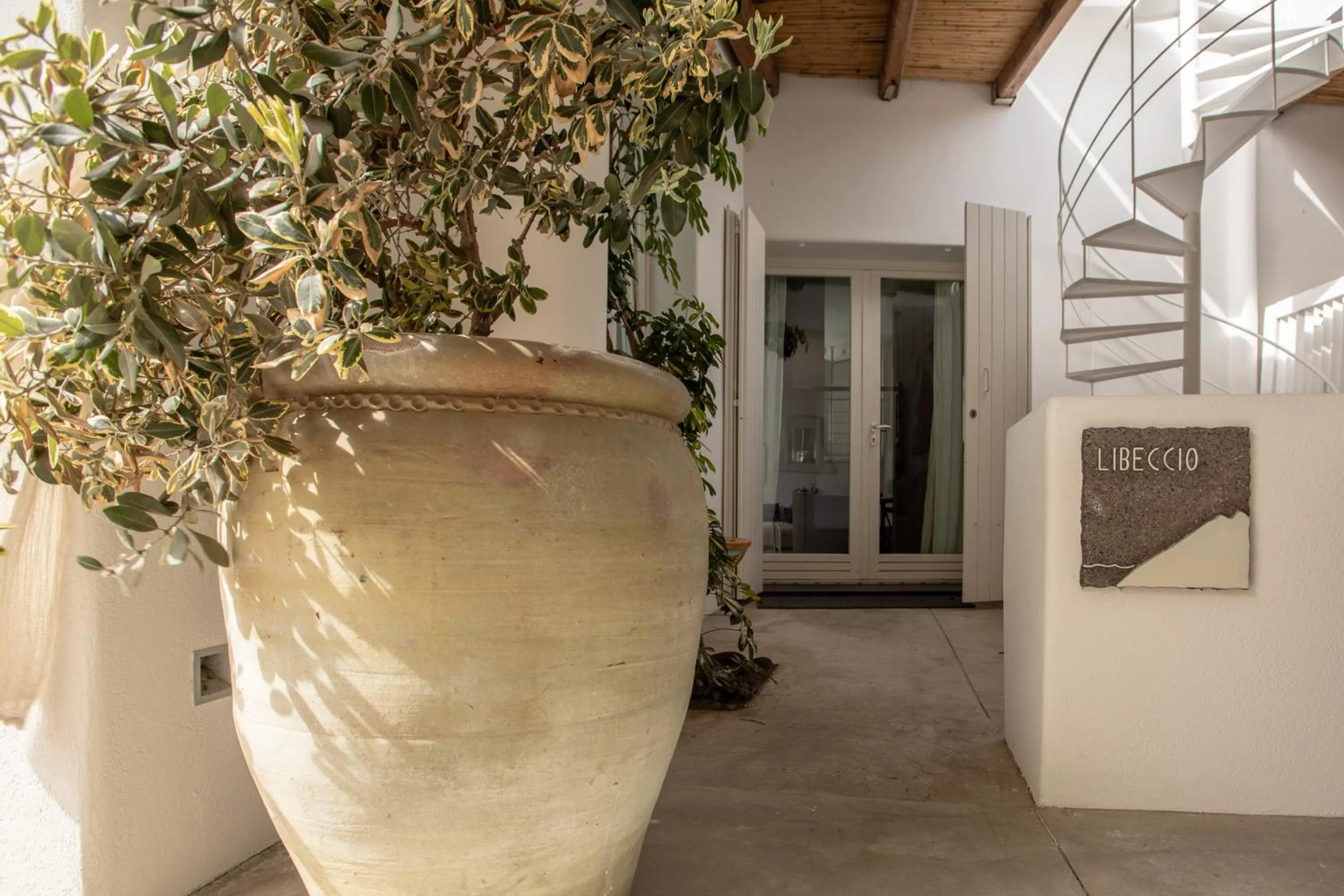 Patio in Il Gabbiano Relais in Stromboli