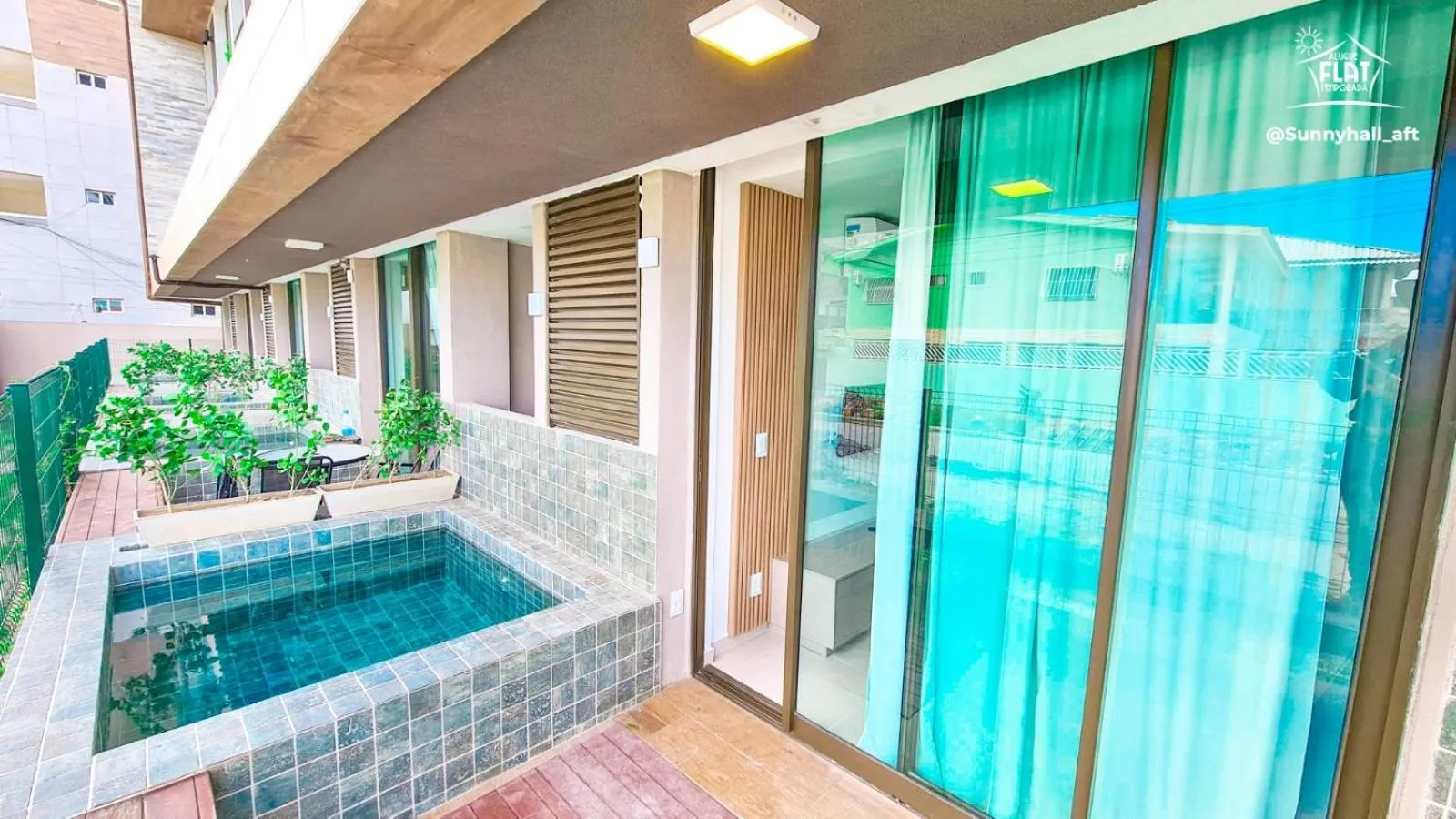 Swimming pool in Sunny Hall by AFT