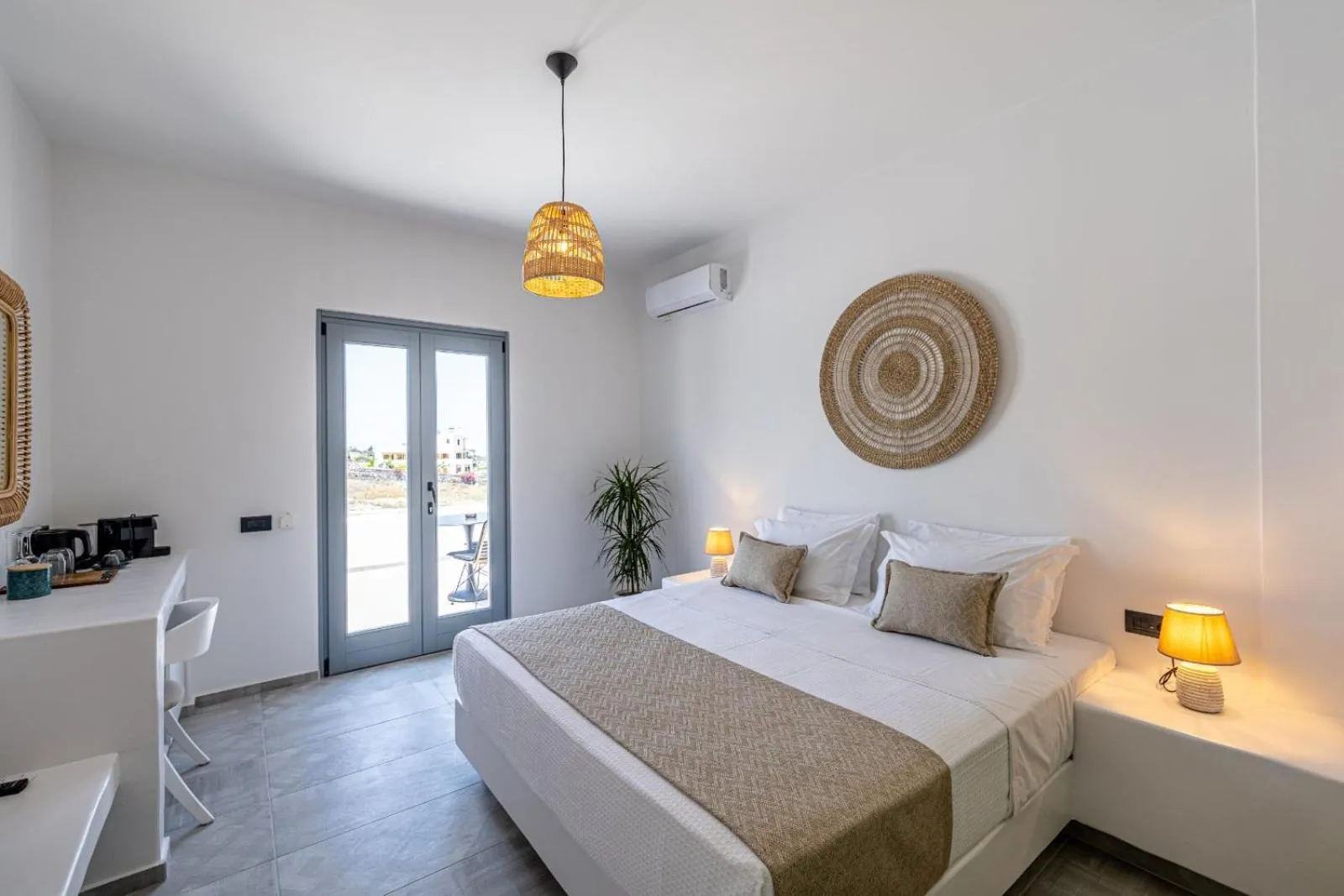 Bed in Bonsai Luxury Suites