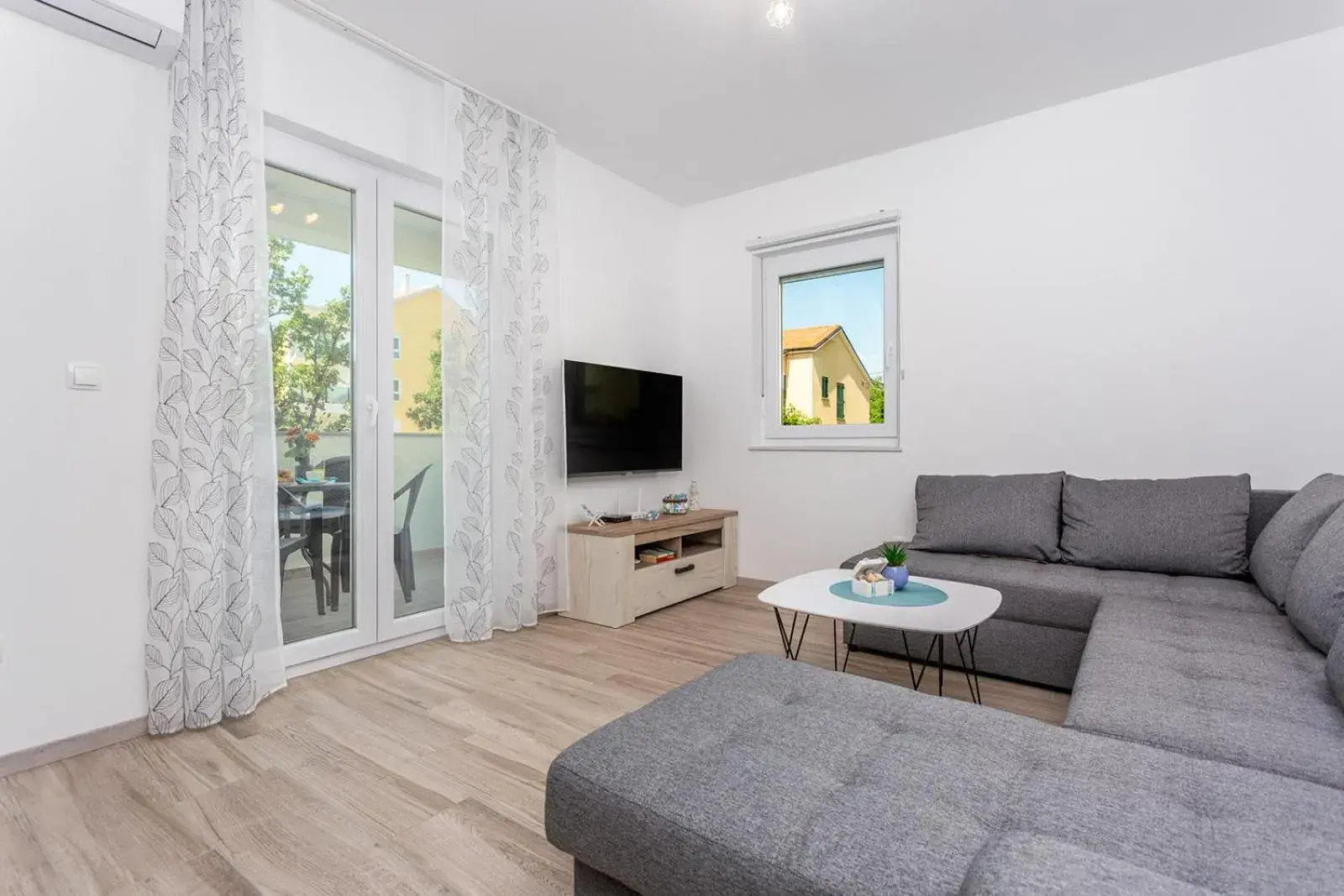 Kvarner bay 4* - Apartments 1 & 3 Kvarner bay 4* - Apartments 1 & 3