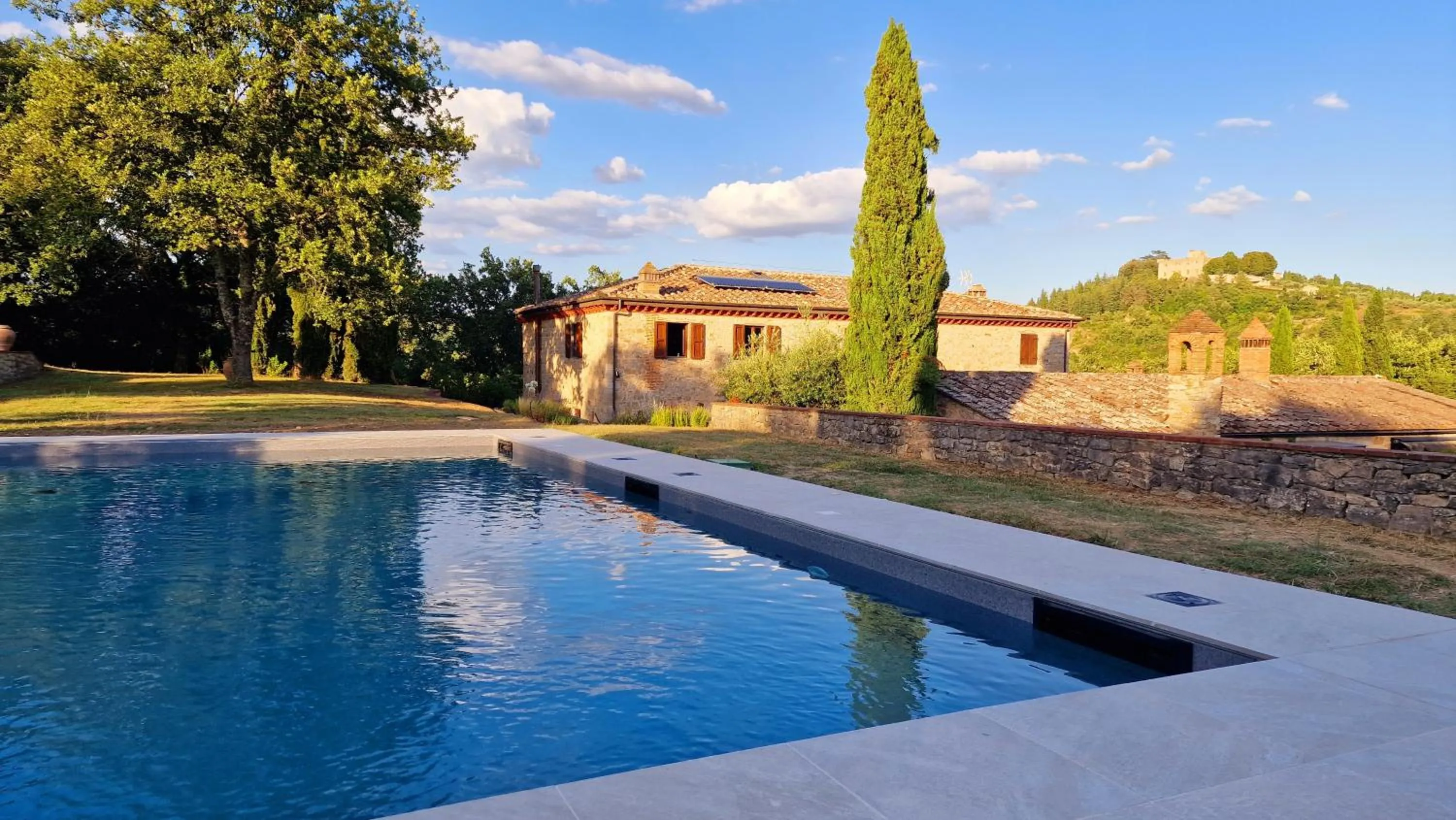 Property building in La Corte del Chianti Classico