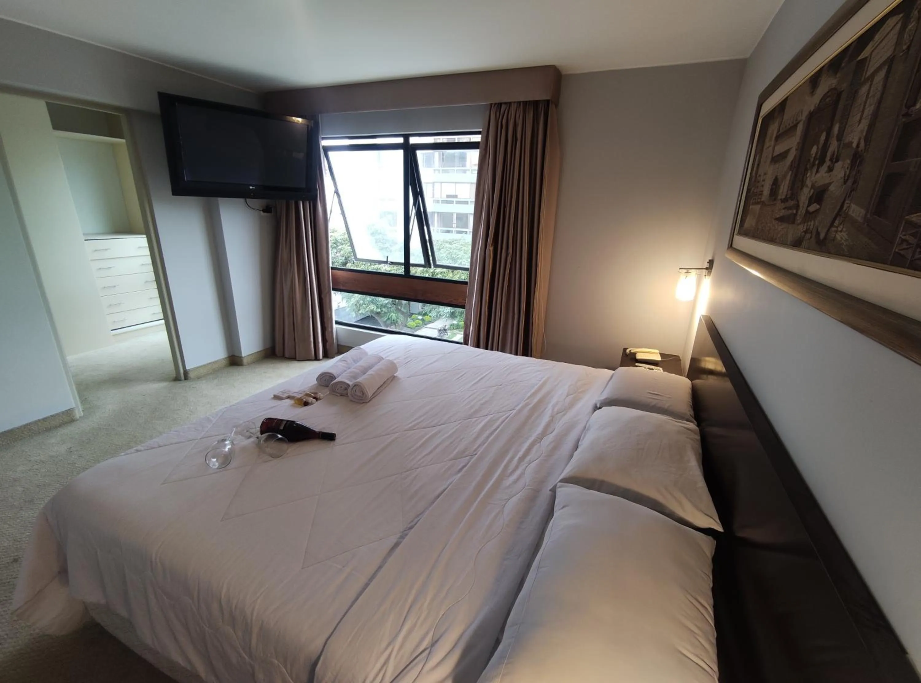 Photo of the whole room, Bed in Inti Llaqta Hotel & Suites