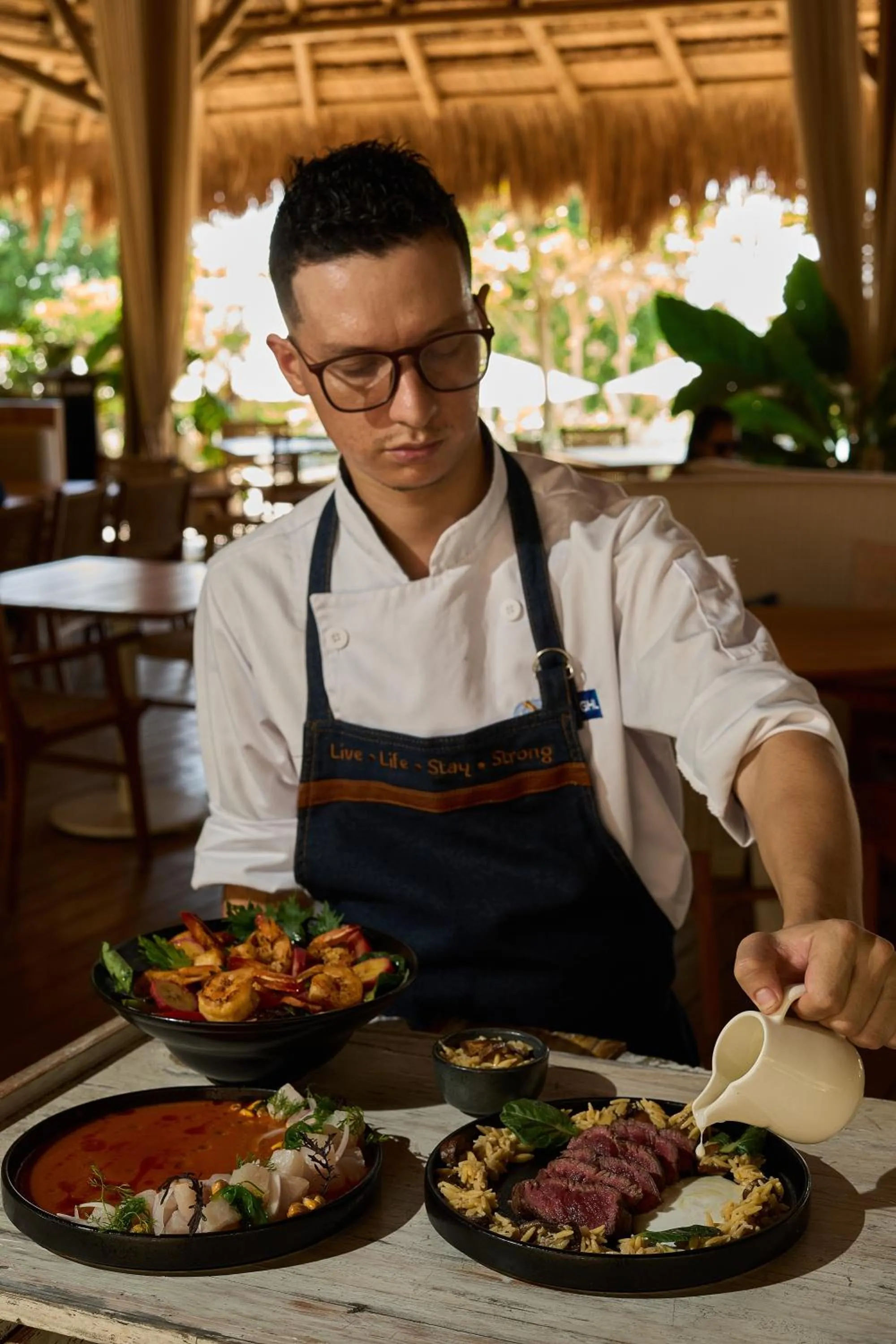 Restaurant/places to eat in Makani Luxury Cartagena