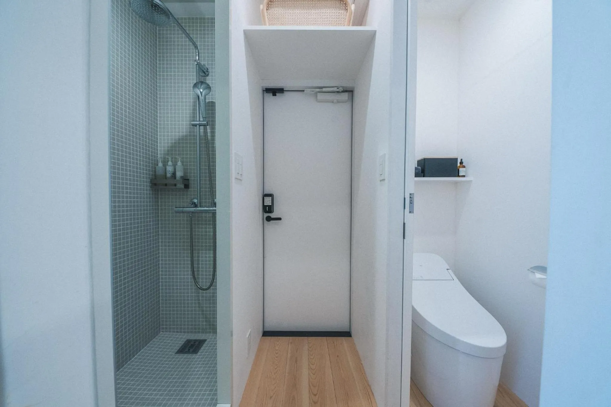 Shower in Moving Inn Tokachi Kitanomori