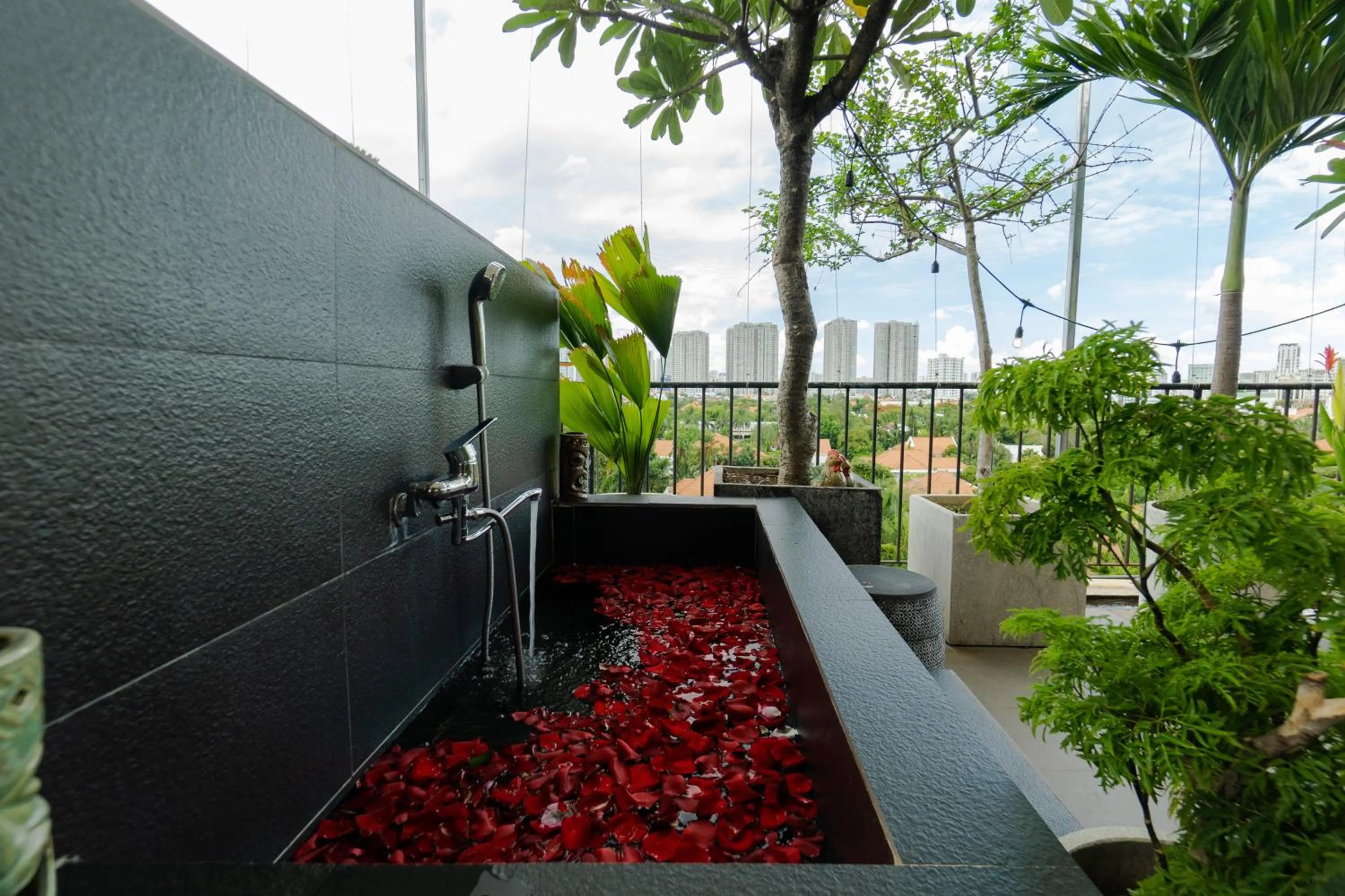 Balcony/Terrace in Nexus House Lang Bao Chi