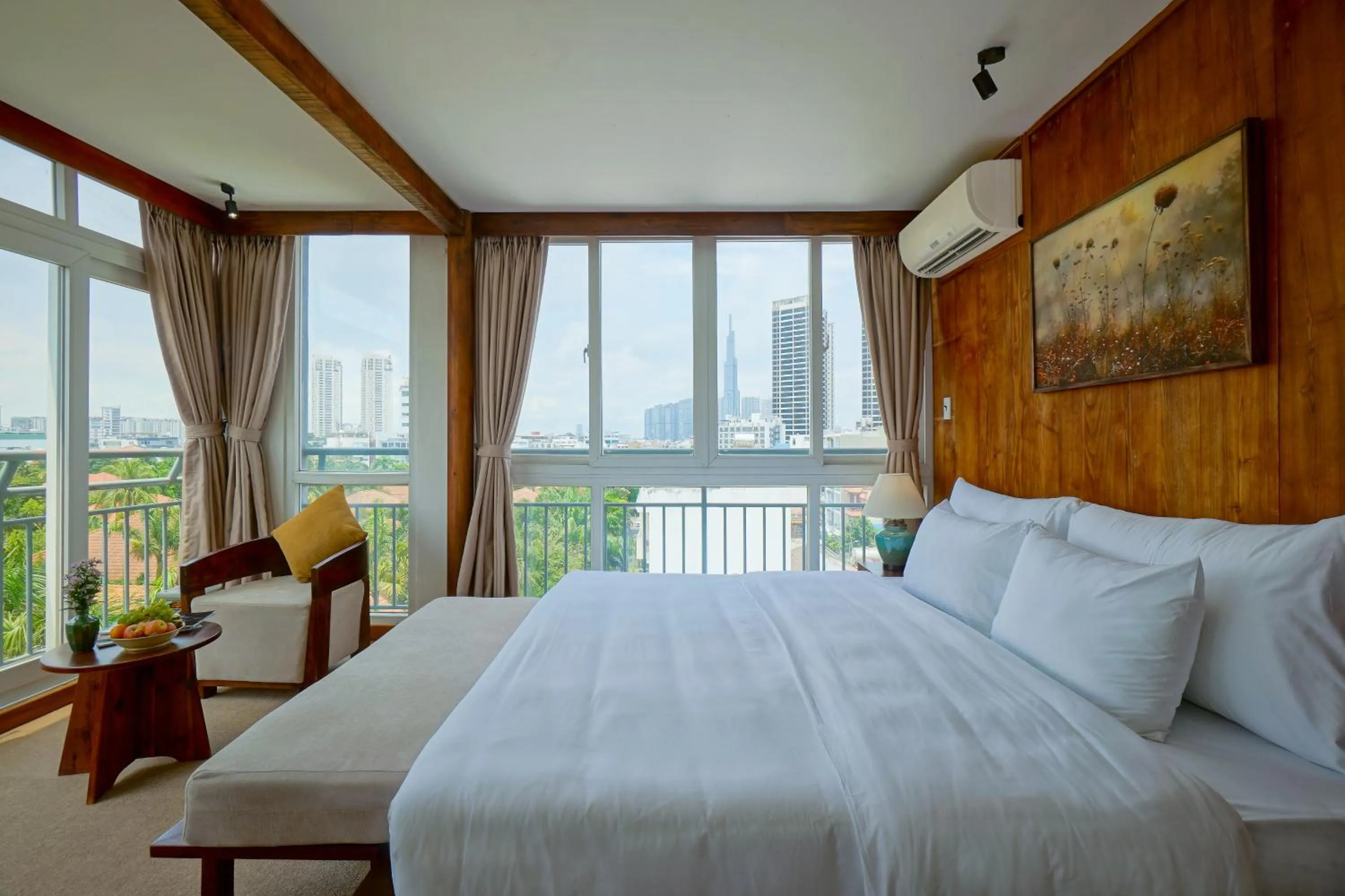 Bed in Nexus House Lang Bao Chi