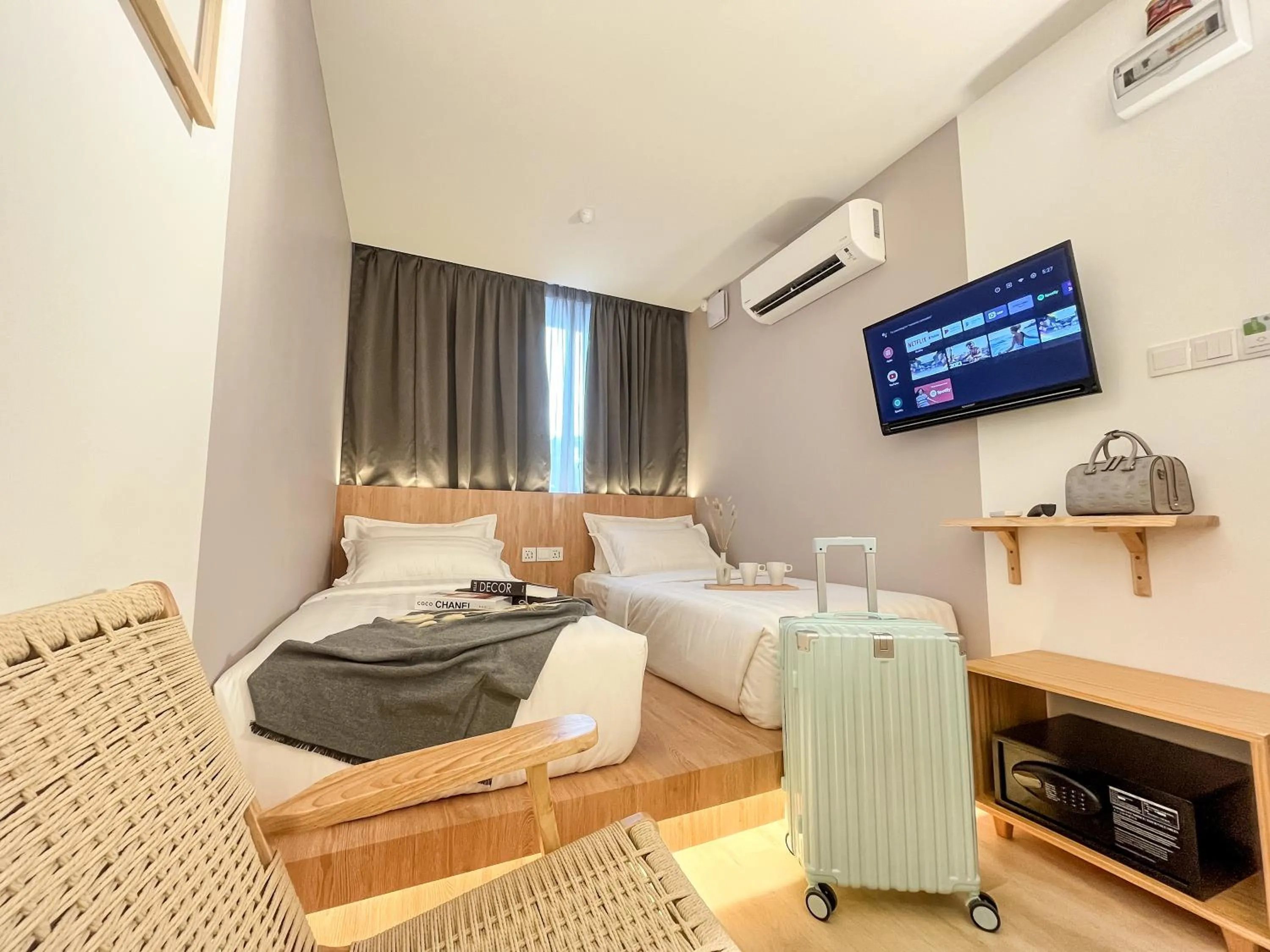 Photo of the whole room, Bed in Sleep Box Penang