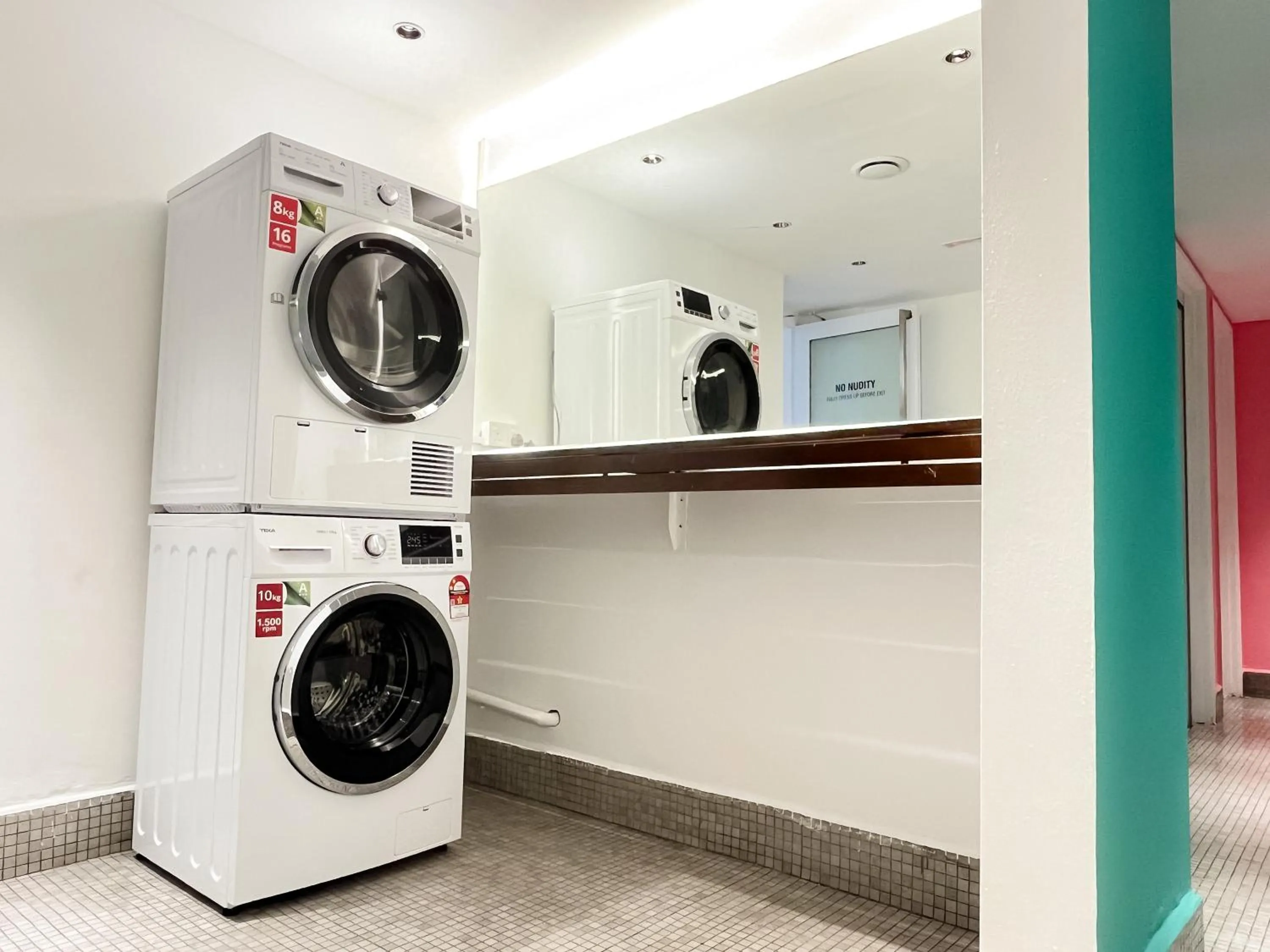 Area and facilities in Sleep Box Penang