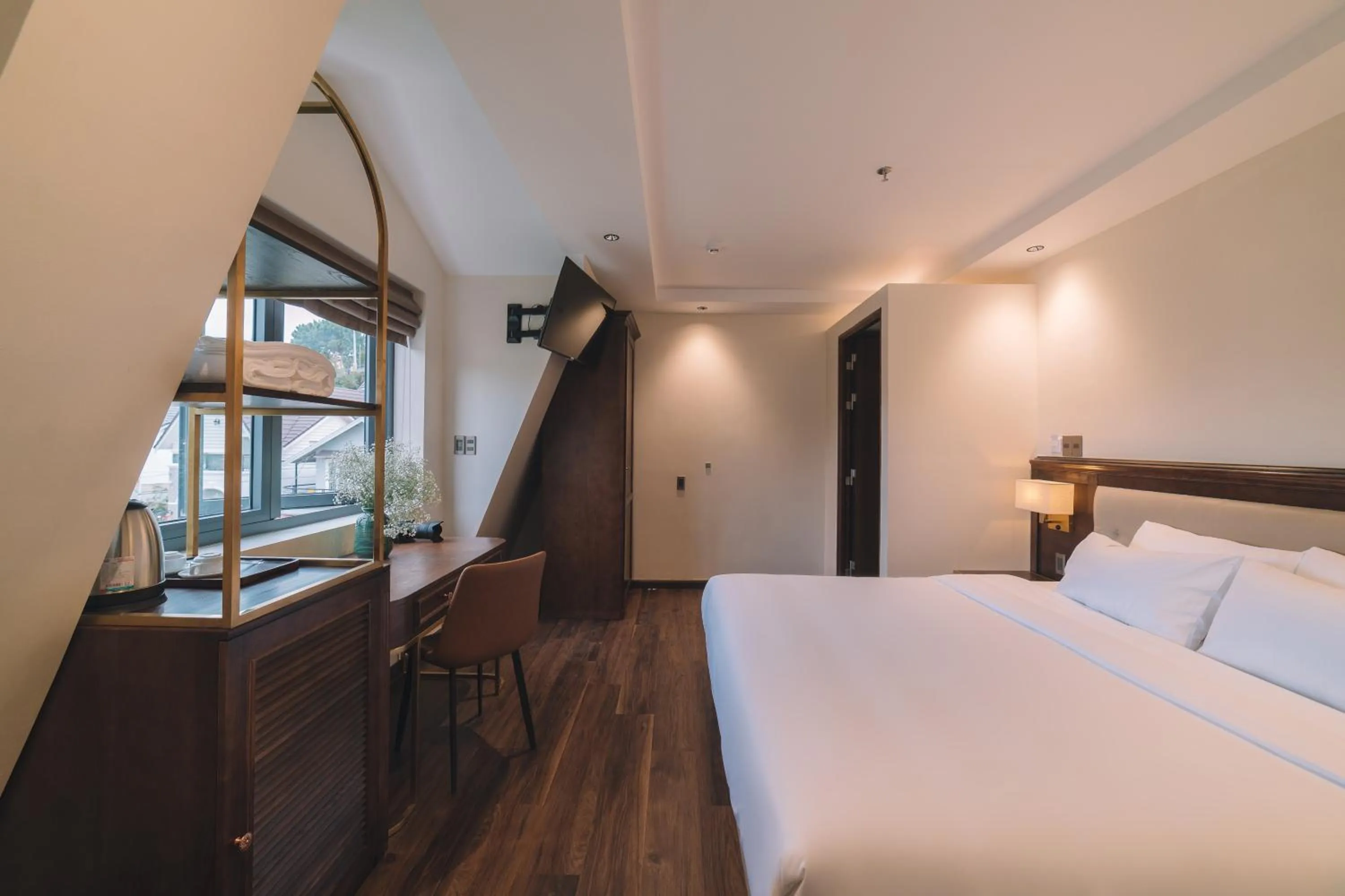 Bed in Sunset Hill Dalat