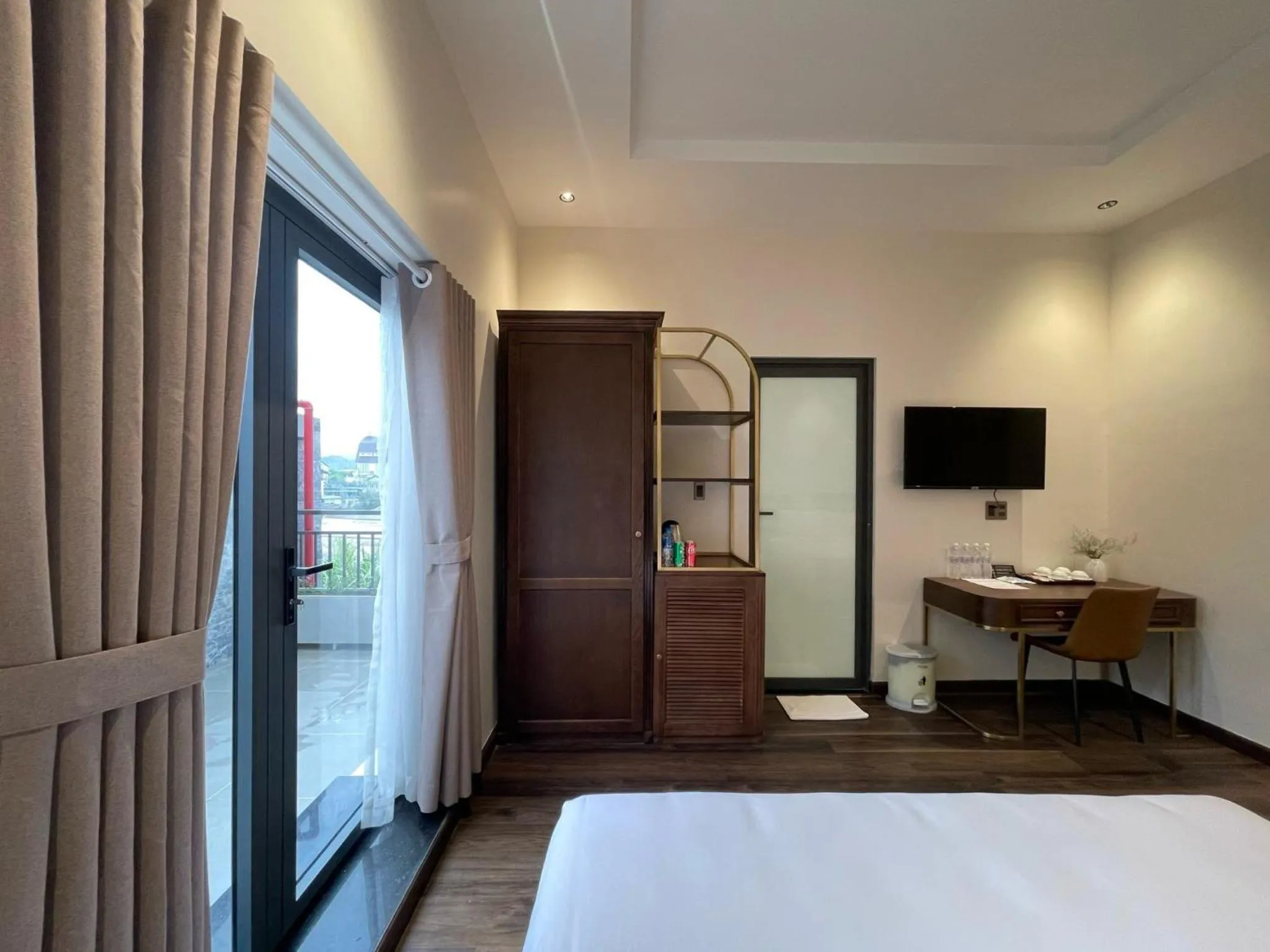 Bed in Sunset Hill Dalat