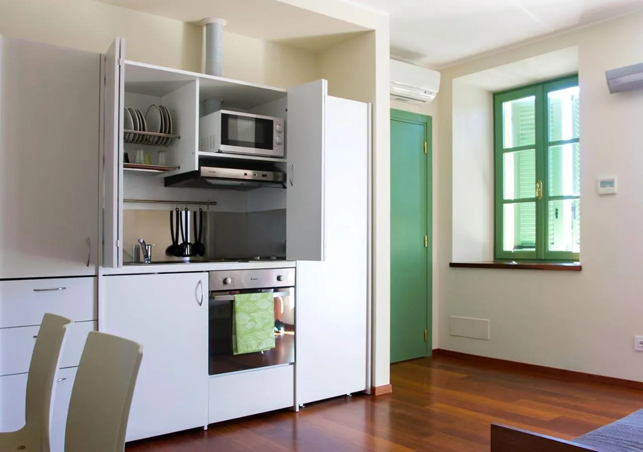 Communal kitchen in Residence delle Tre Corone