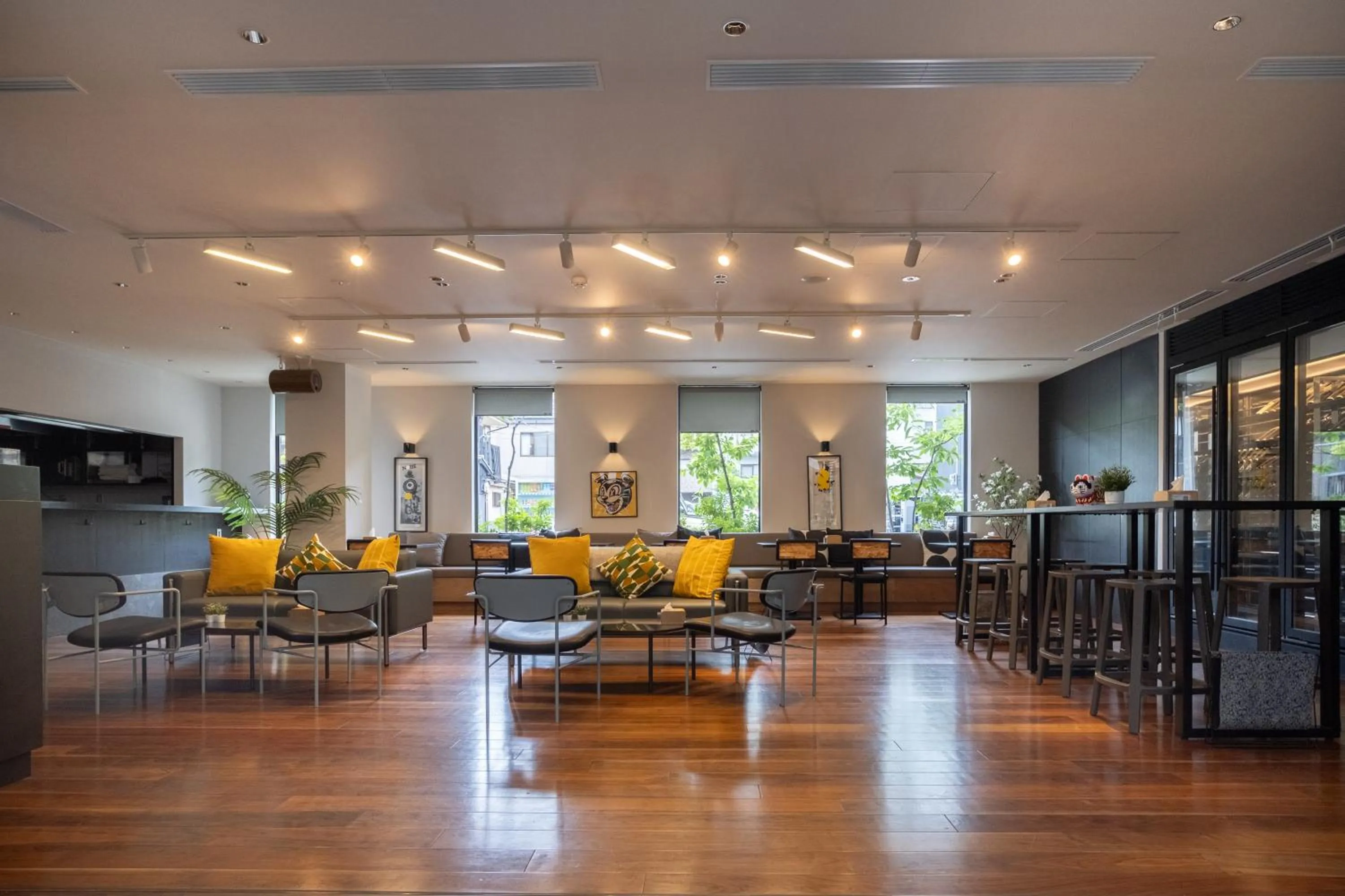 Restaurant/places to eat in KABIN Kyoto