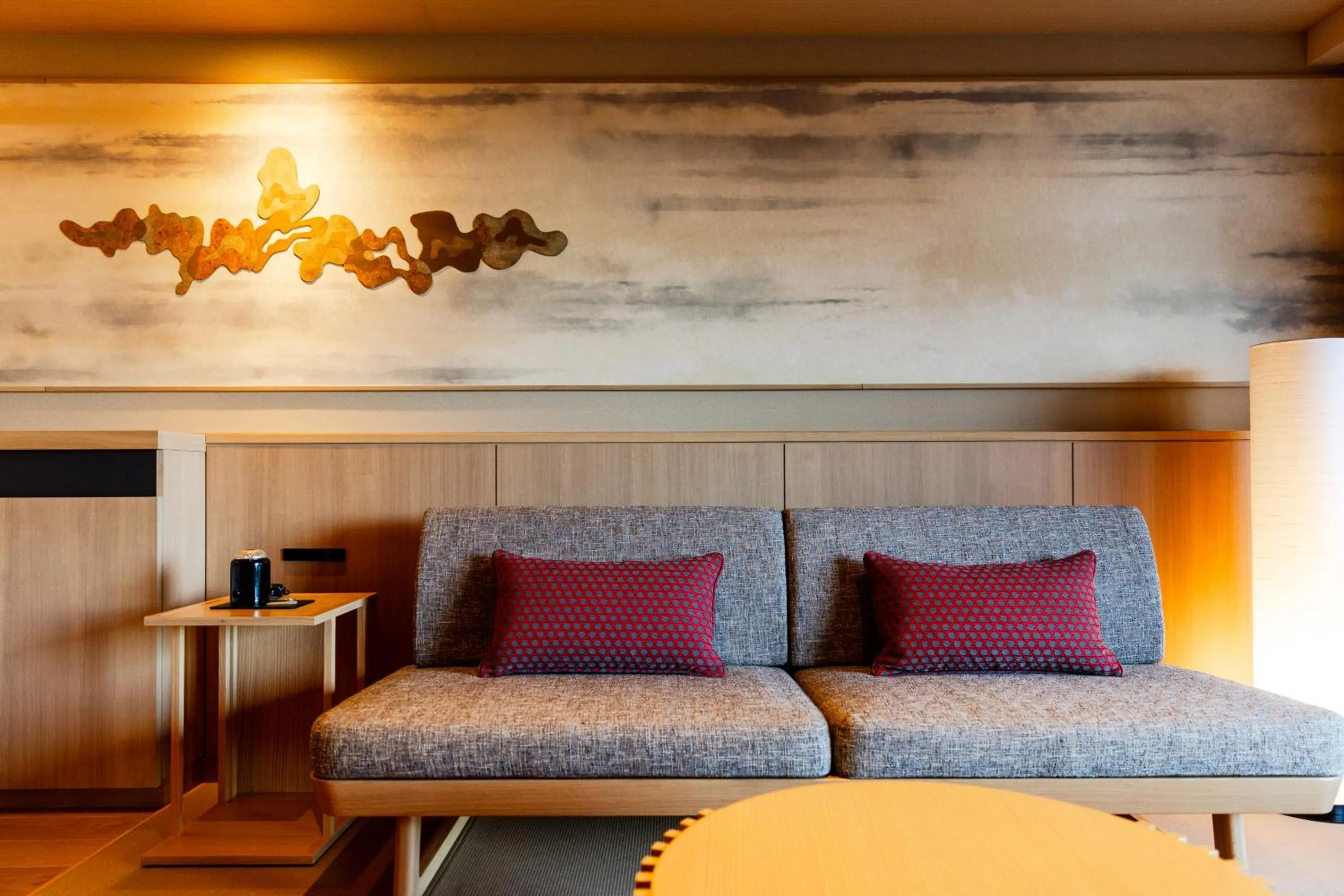 Photo of the whole room in Atami Izusan Karaku