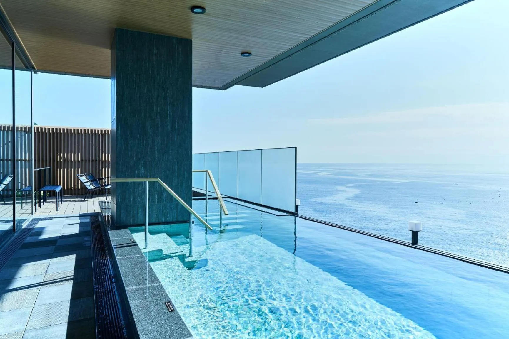 Open Air Bath in Atami Izusan Karaku