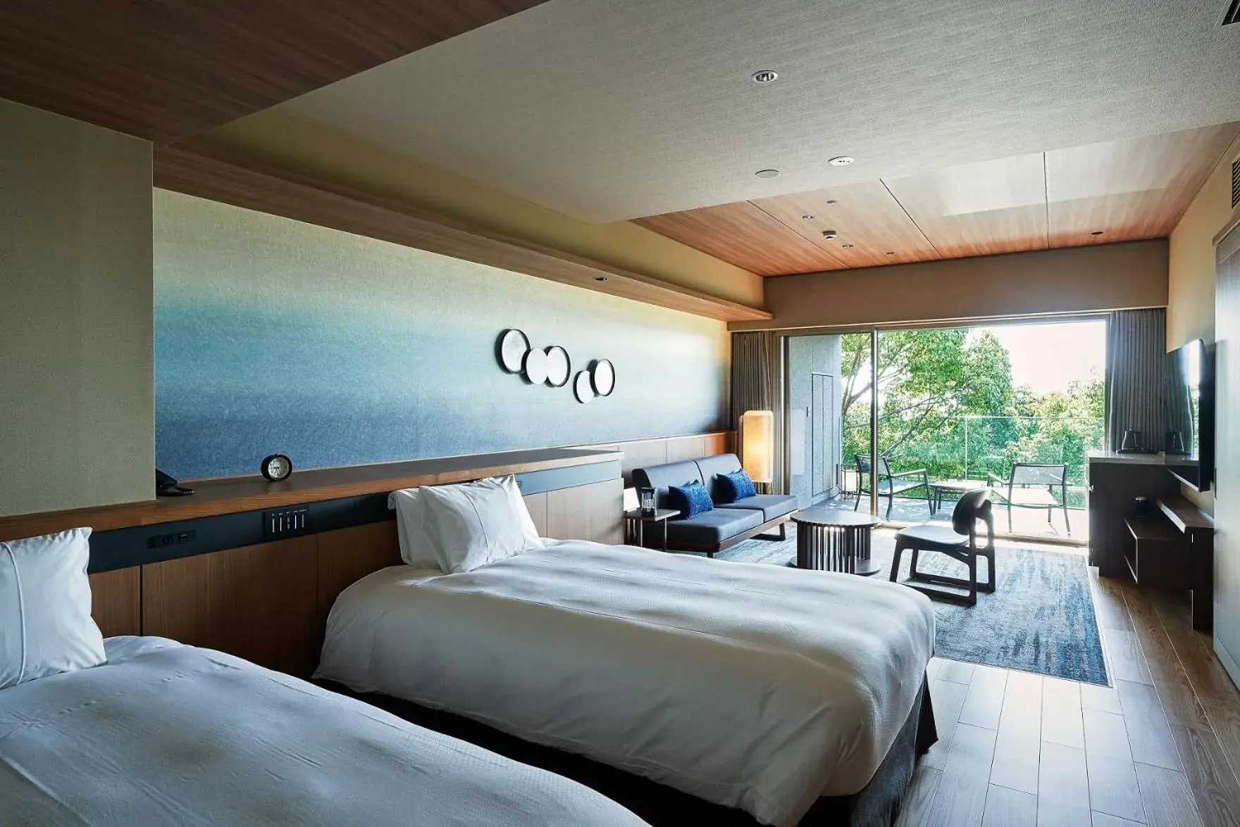 Deluxe Twin Room with Open-Air Bath Western style / 2-person capacity in Atami Izusan Karaku Deluxe Twin Room with Open-Air Bath Western style / 2-person capacity in Atami Izusan Karaku