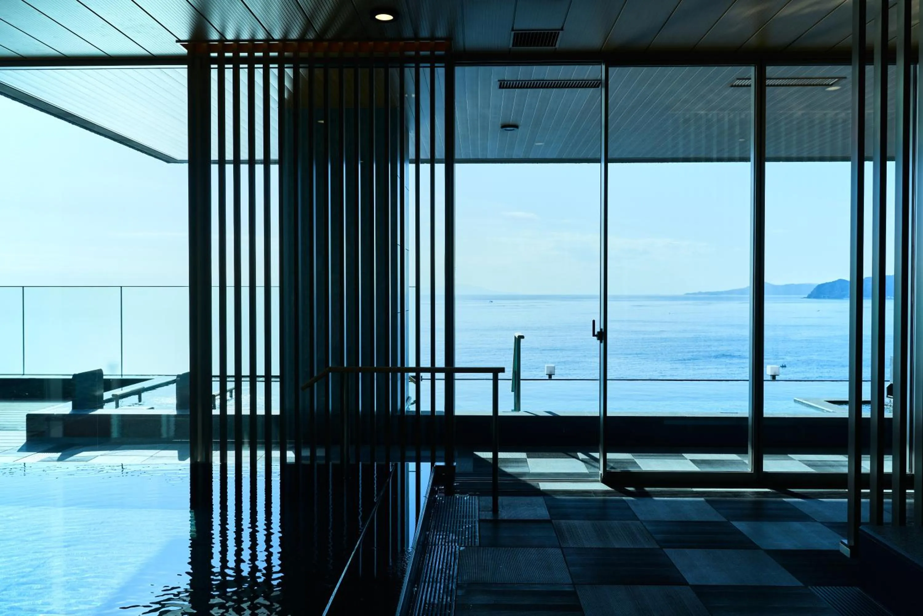 Sea view in Atami Izusan Karaku