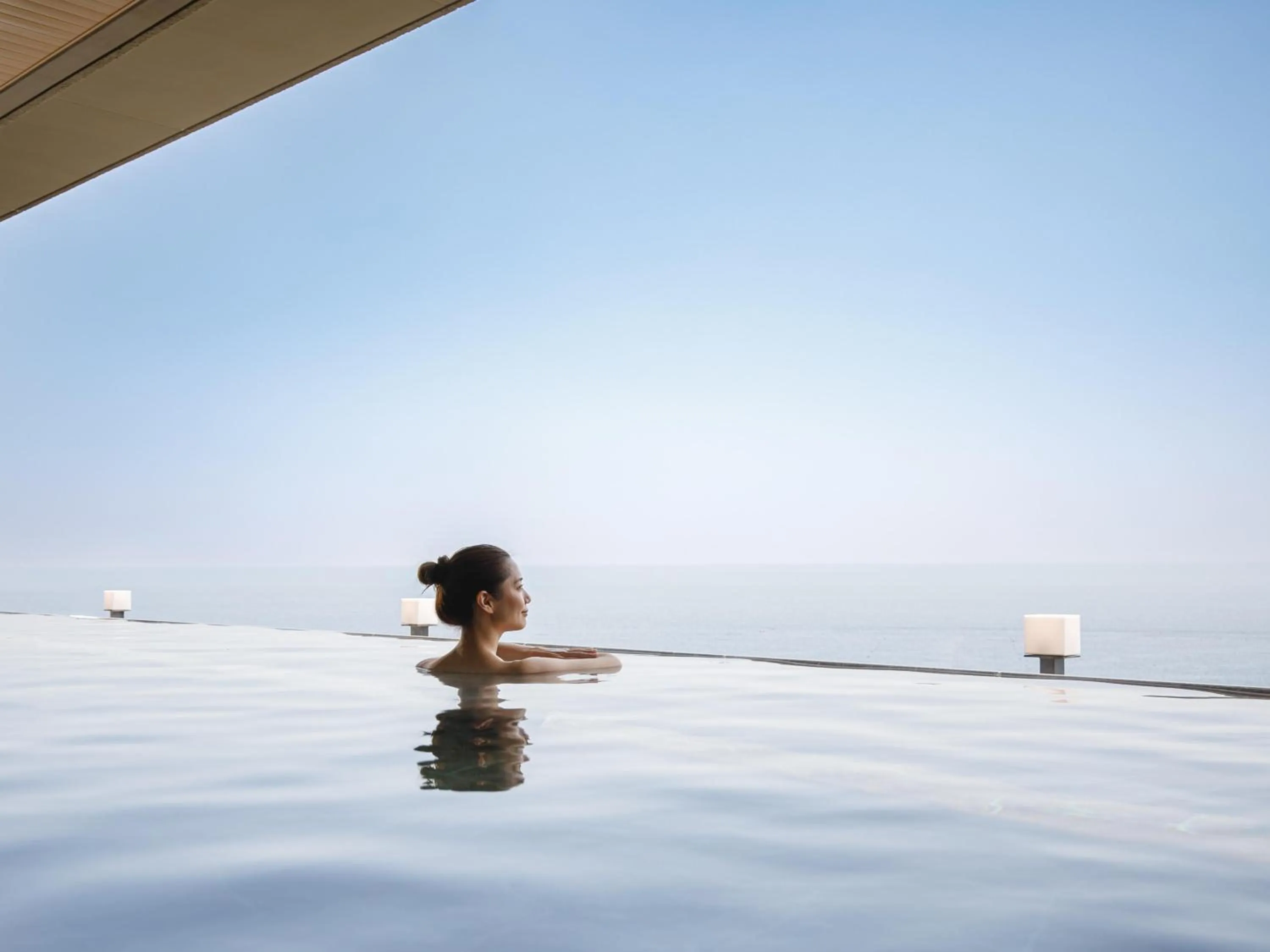 Public Bath in Atami Izusan Karaku