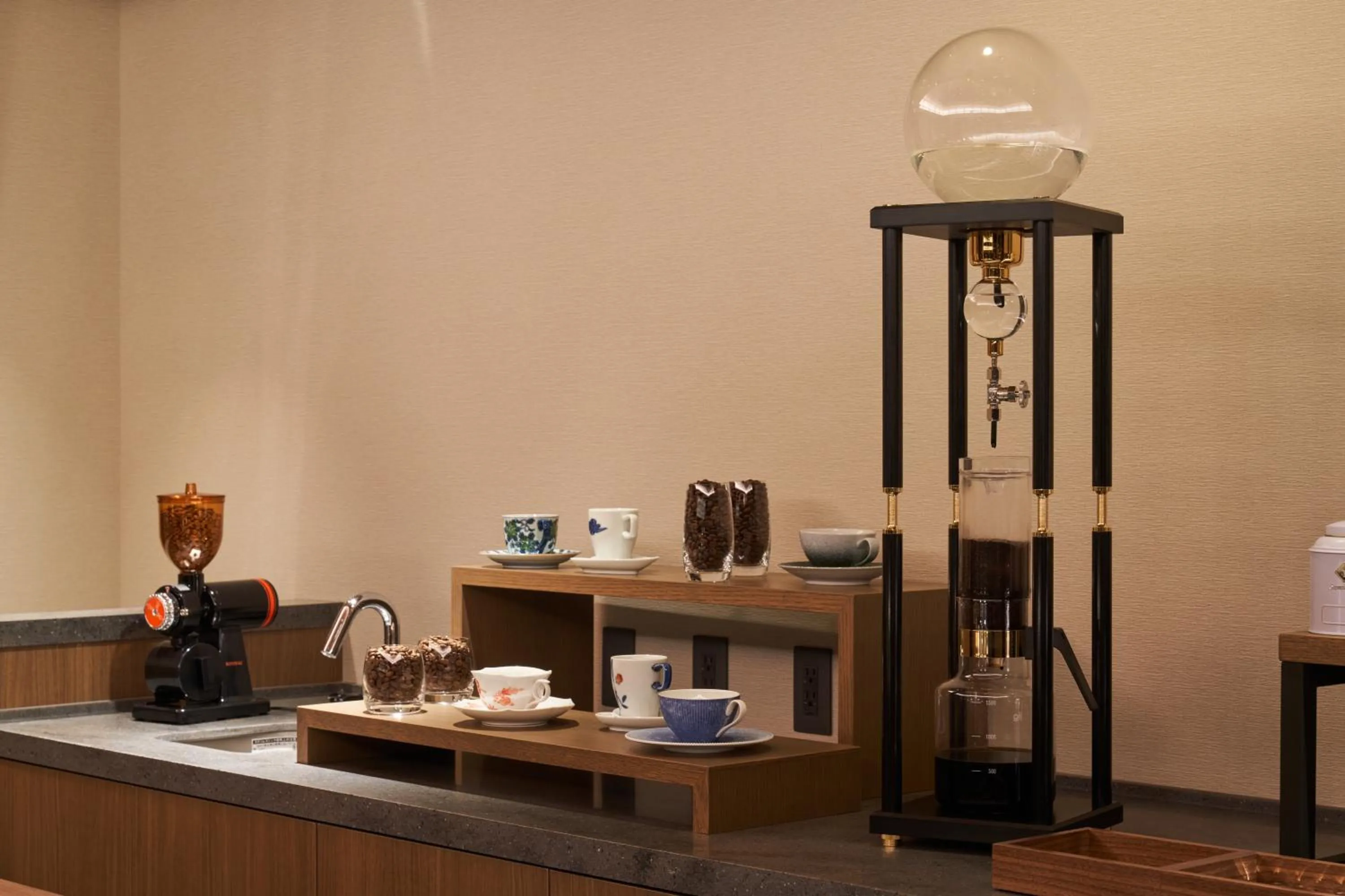 Coffee/tea facilities in Atami Izusan Karaku