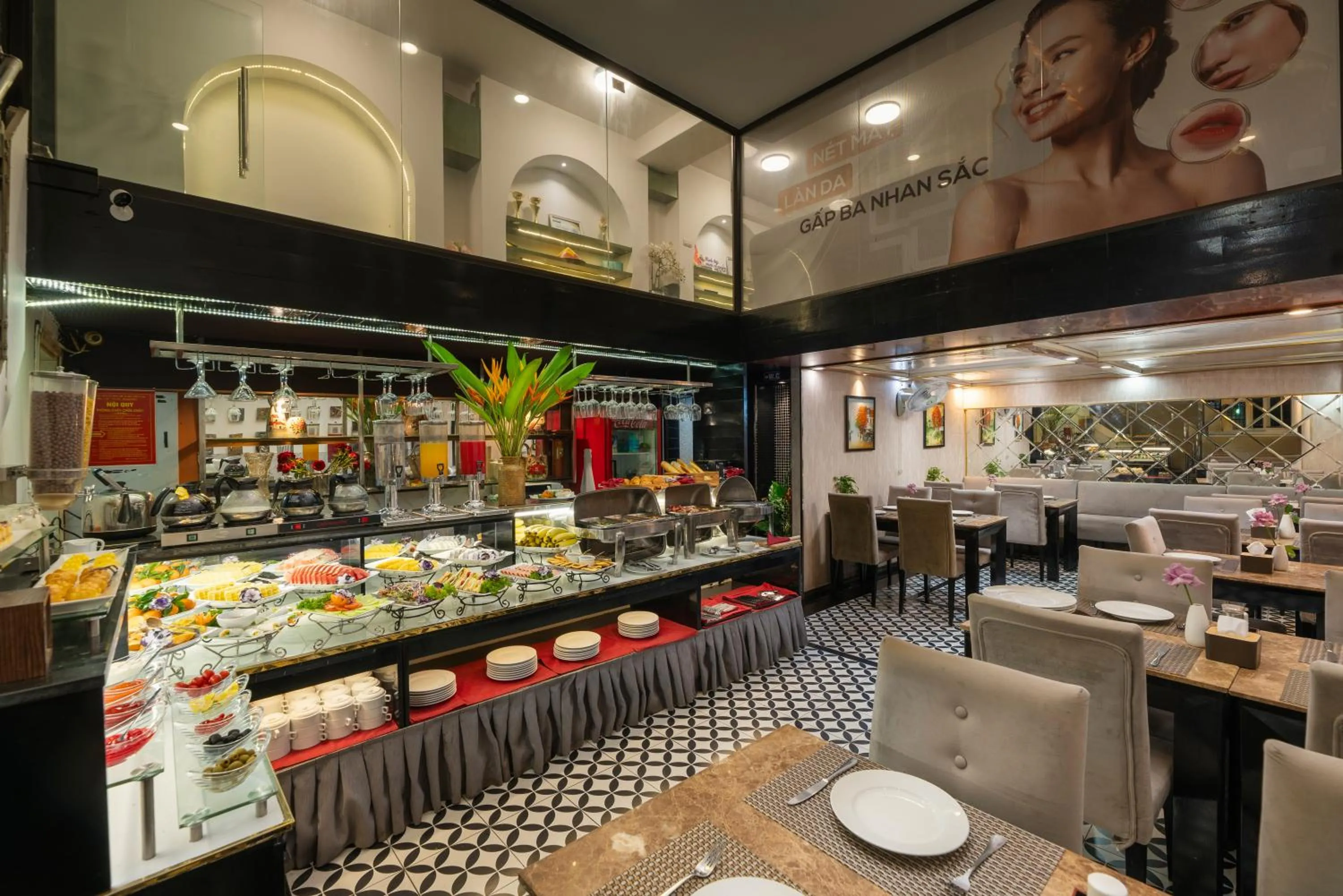 Restaurant/places to eat in Ja Cosmo Hotel and Spa