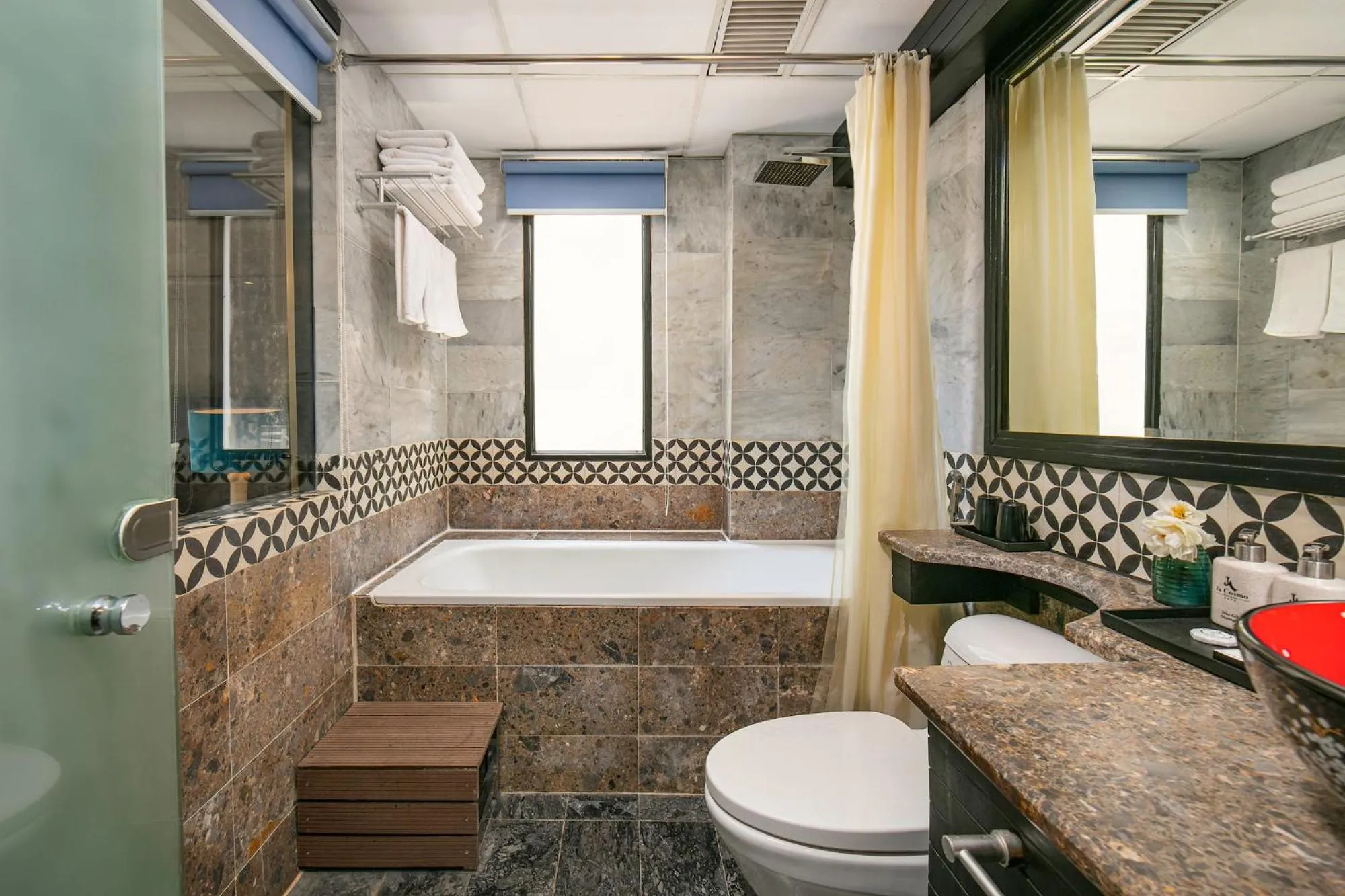 Bathroom in Ja Cosmo Hotel and Spa