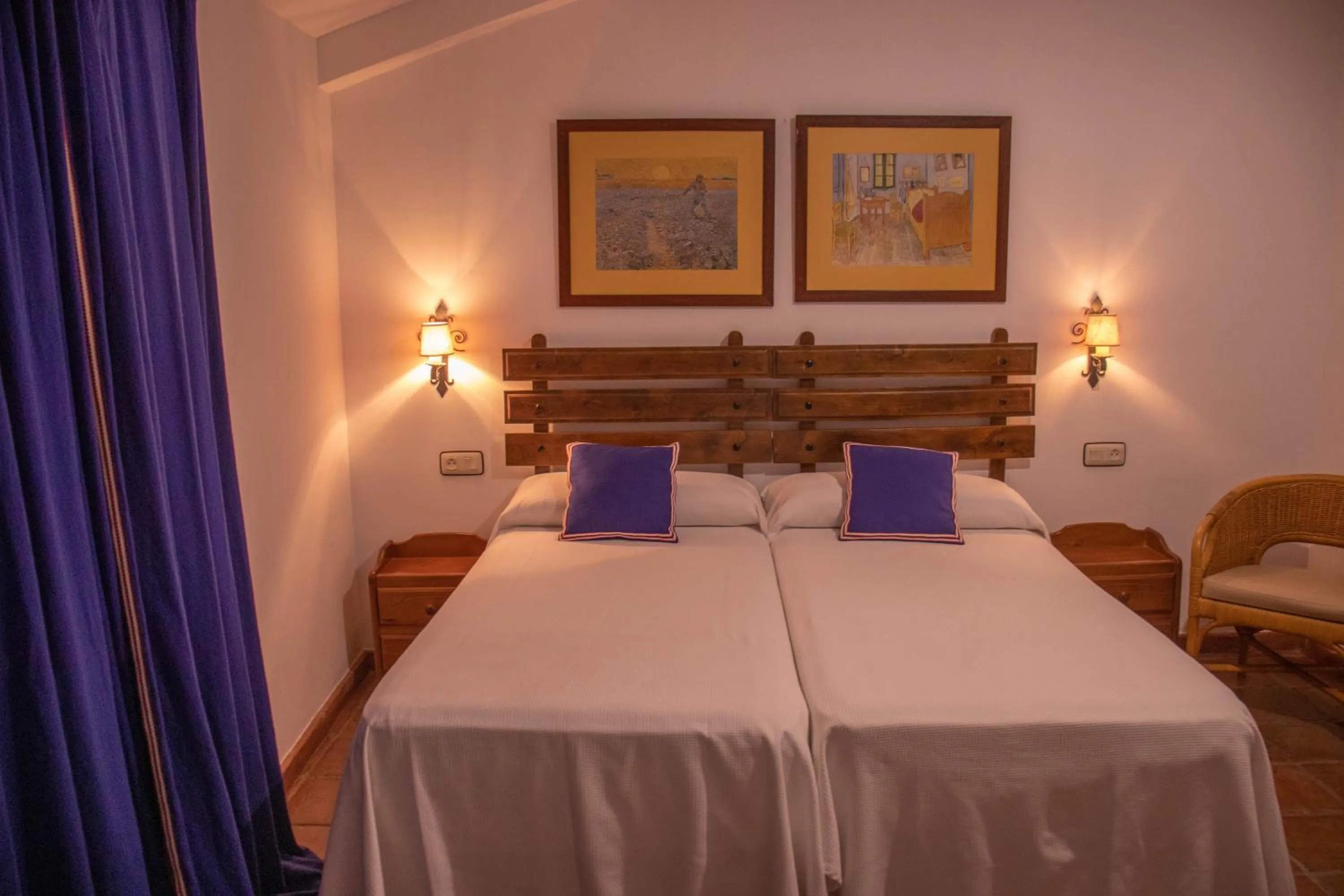 Property building, Bed in Hospederia Casa de las Piedras
