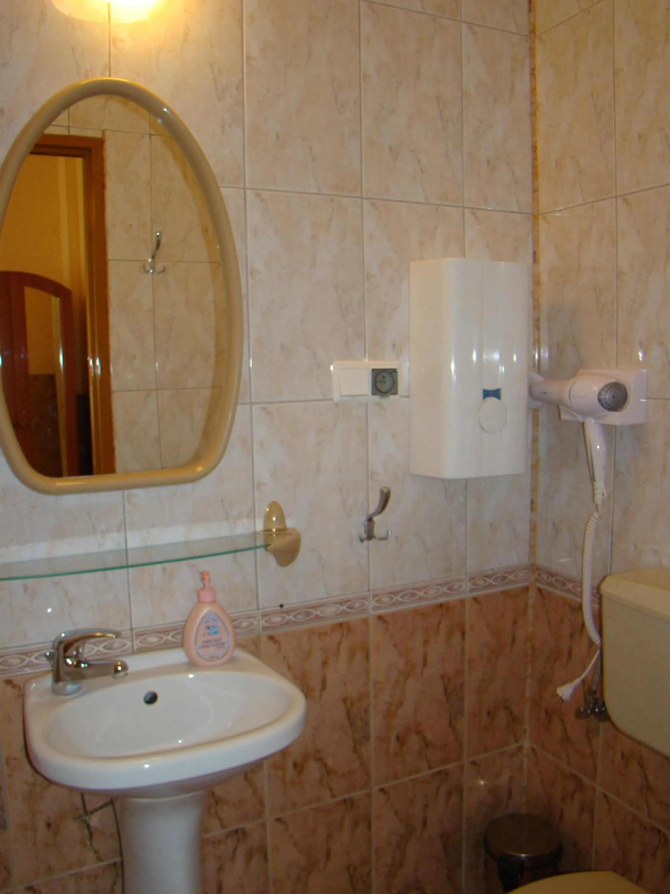 Bathroom in Hotel Polonia