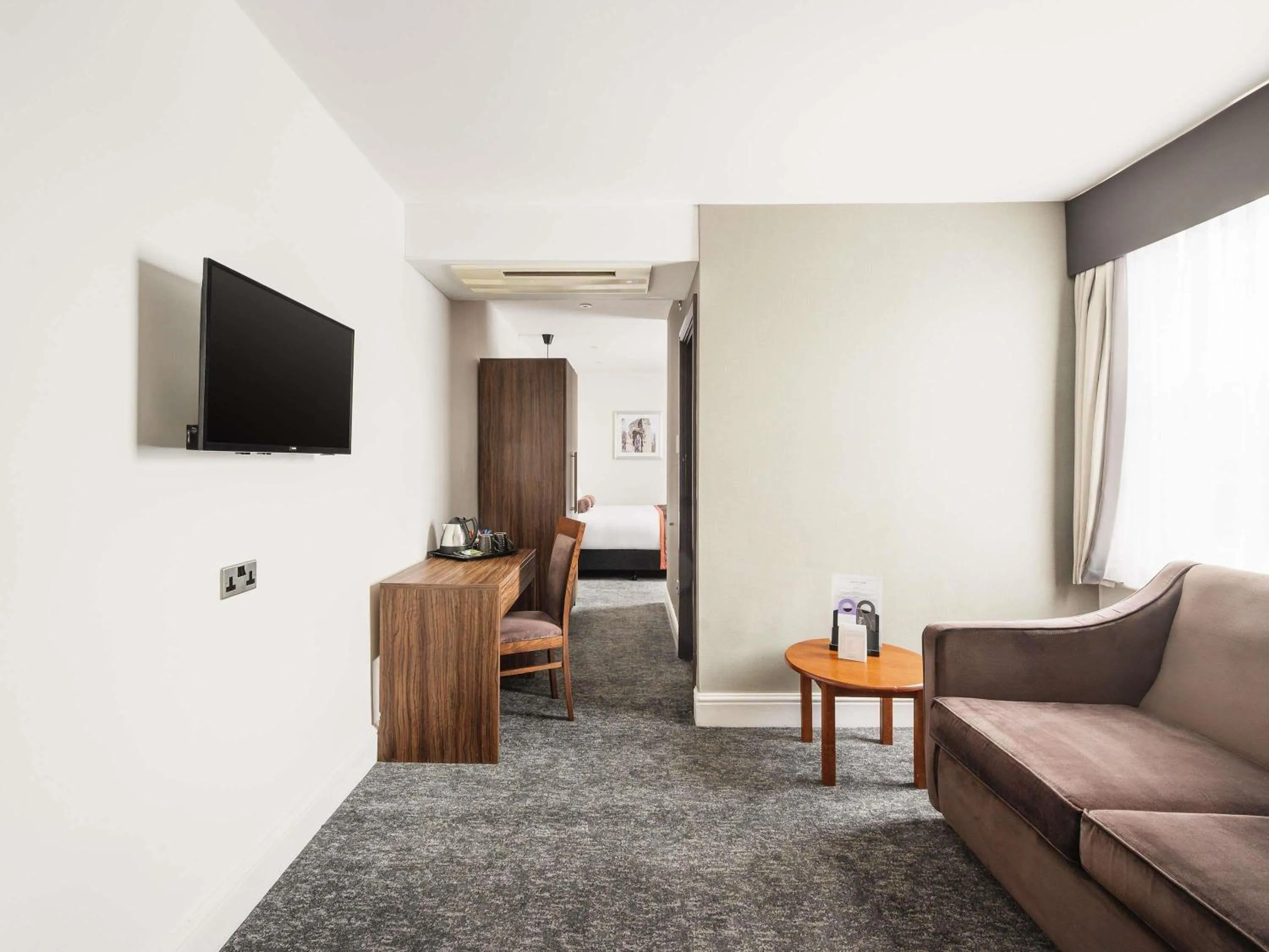 Bedroom in Mercure Doncaster Centre Danum Hotel