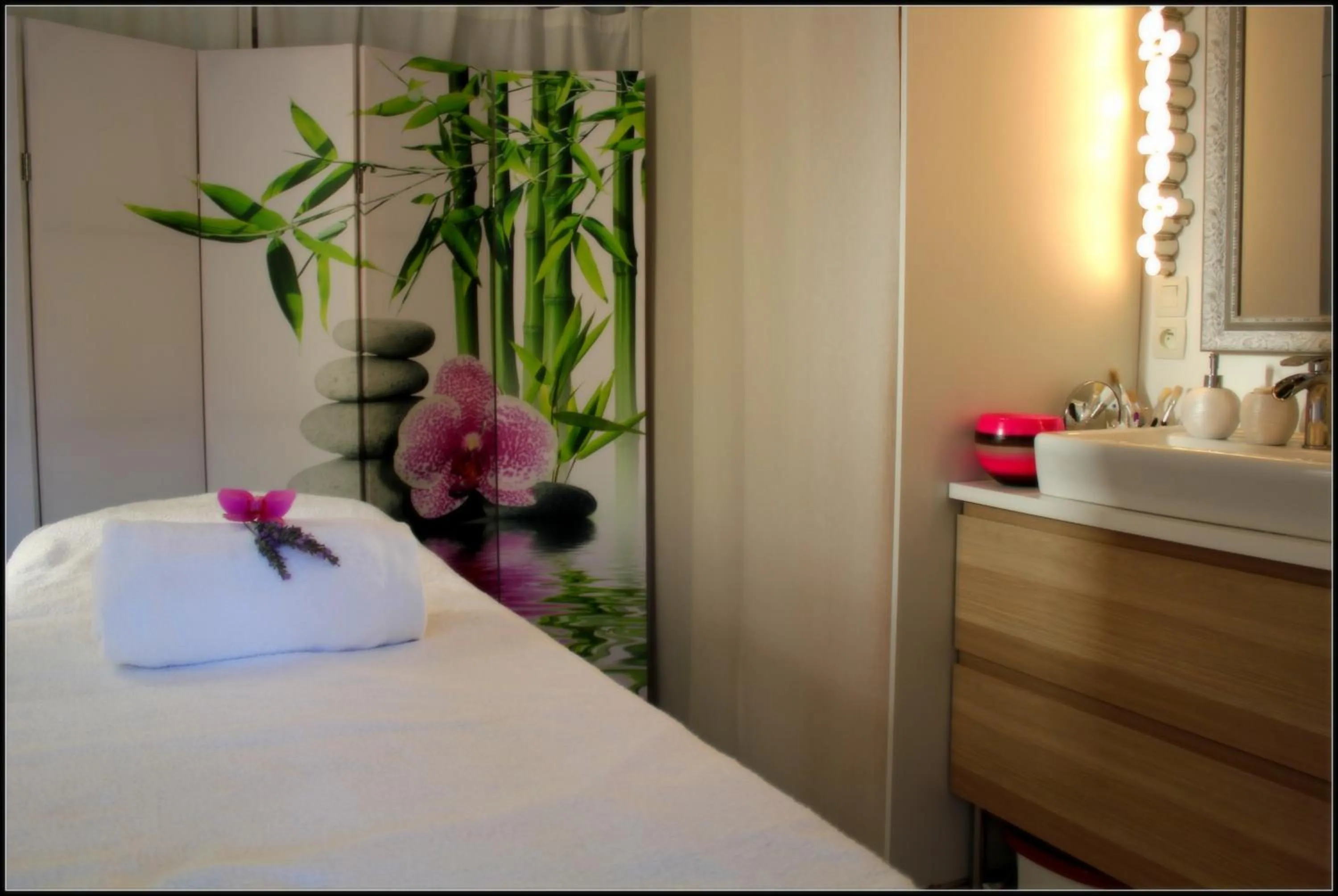 Spa and wellness centre/facilities, Bed in A l'Orée du Pin