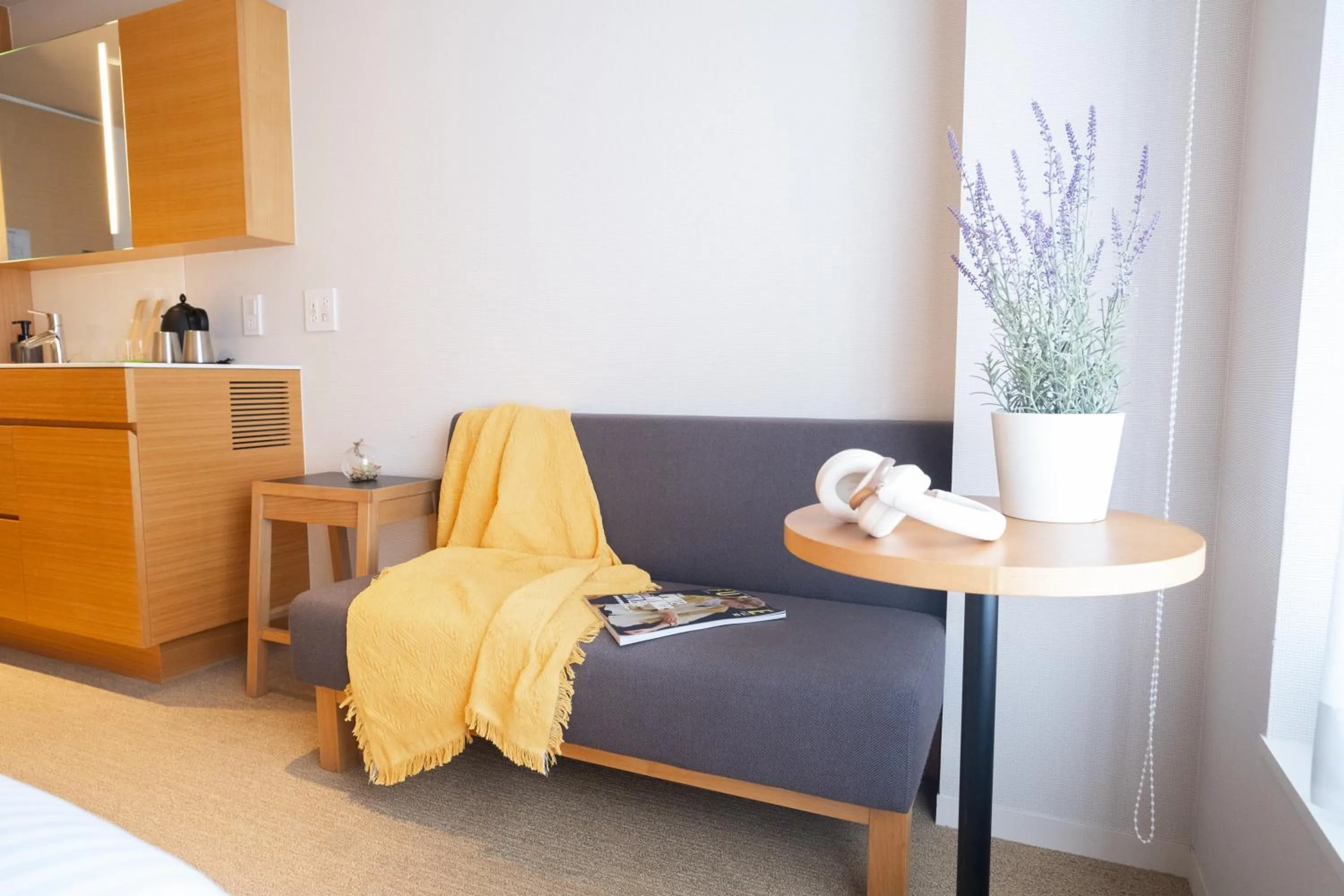 Photo of the whole room in KABIN Koji