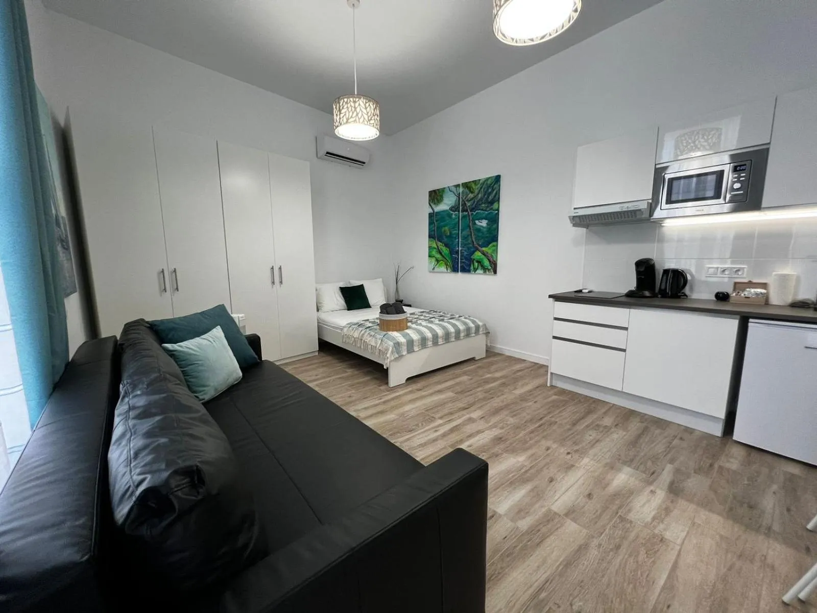 Photo of the whole room in Rodrigues 15