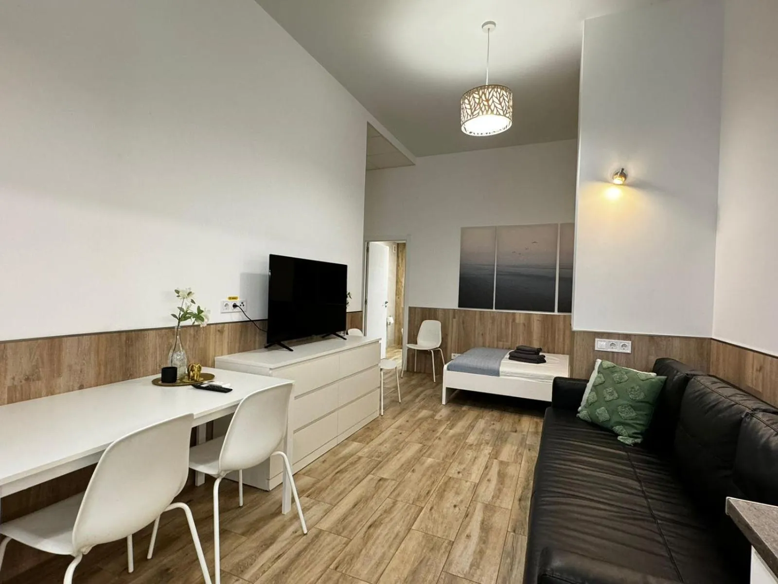 TV and multimedia in Rodrigues 15