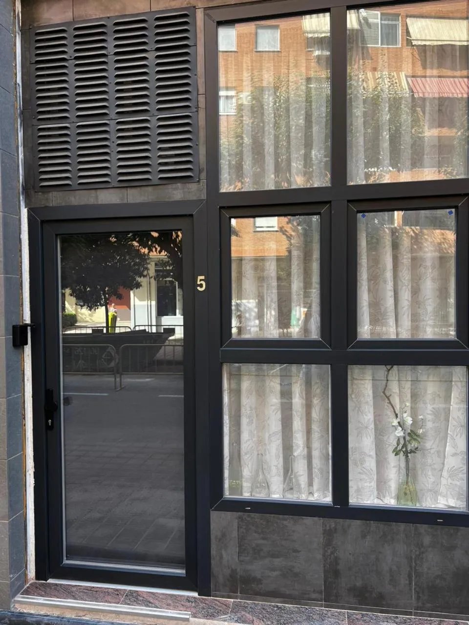 Property building in Rodrigues 15