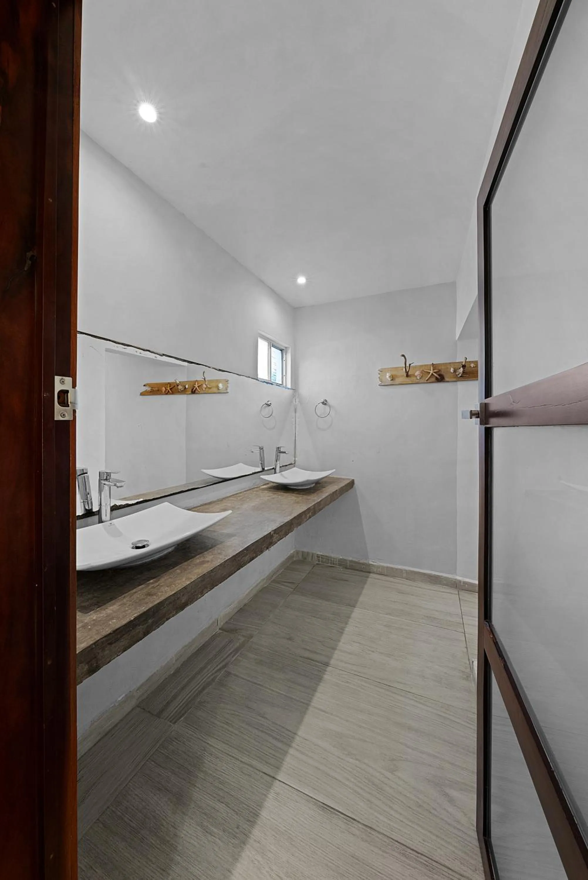 Bathroom in Playa Canek Beachfront Eco Hotel