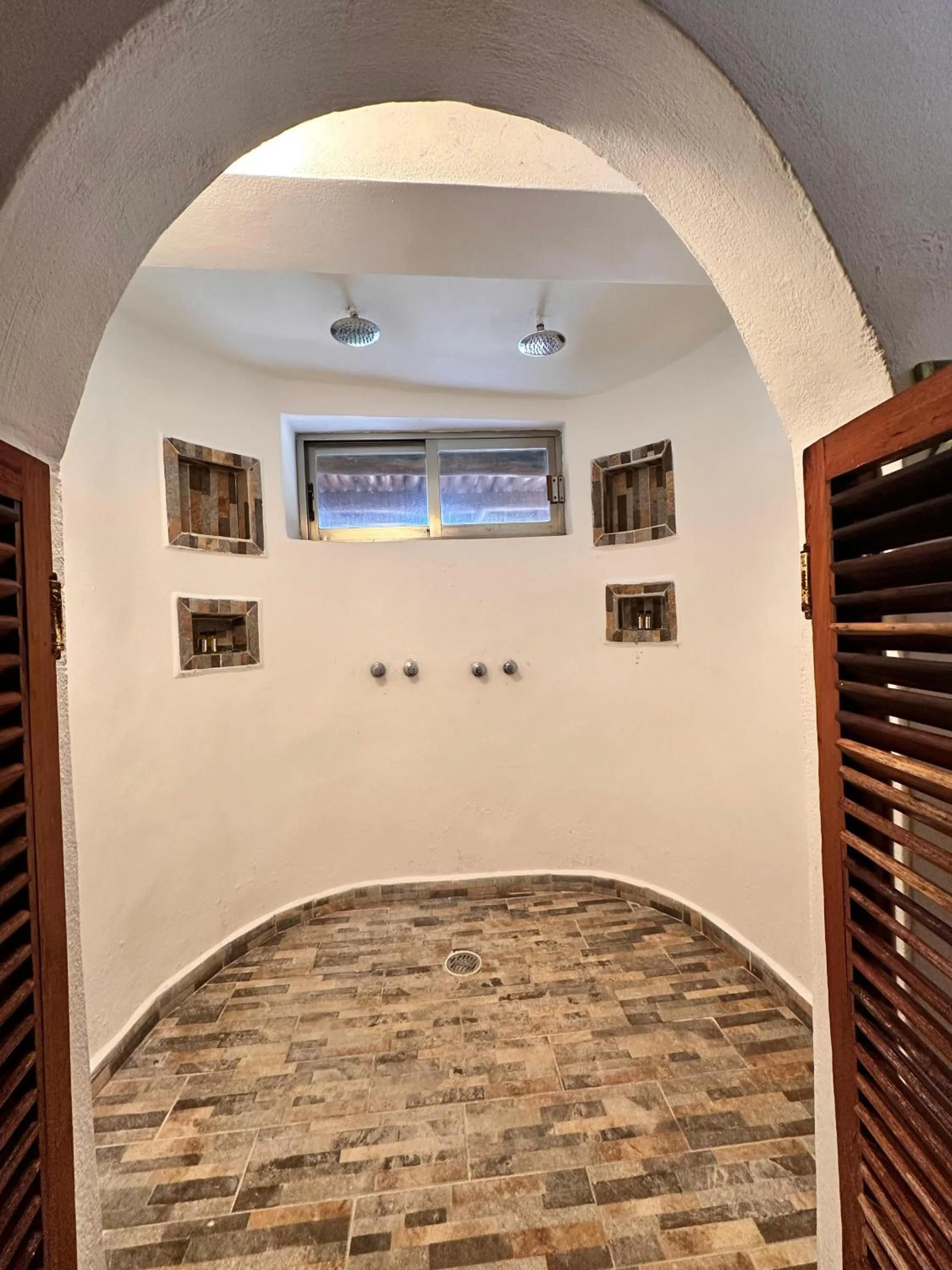 Shower in Playa Canek Beachfront Eco Hotel