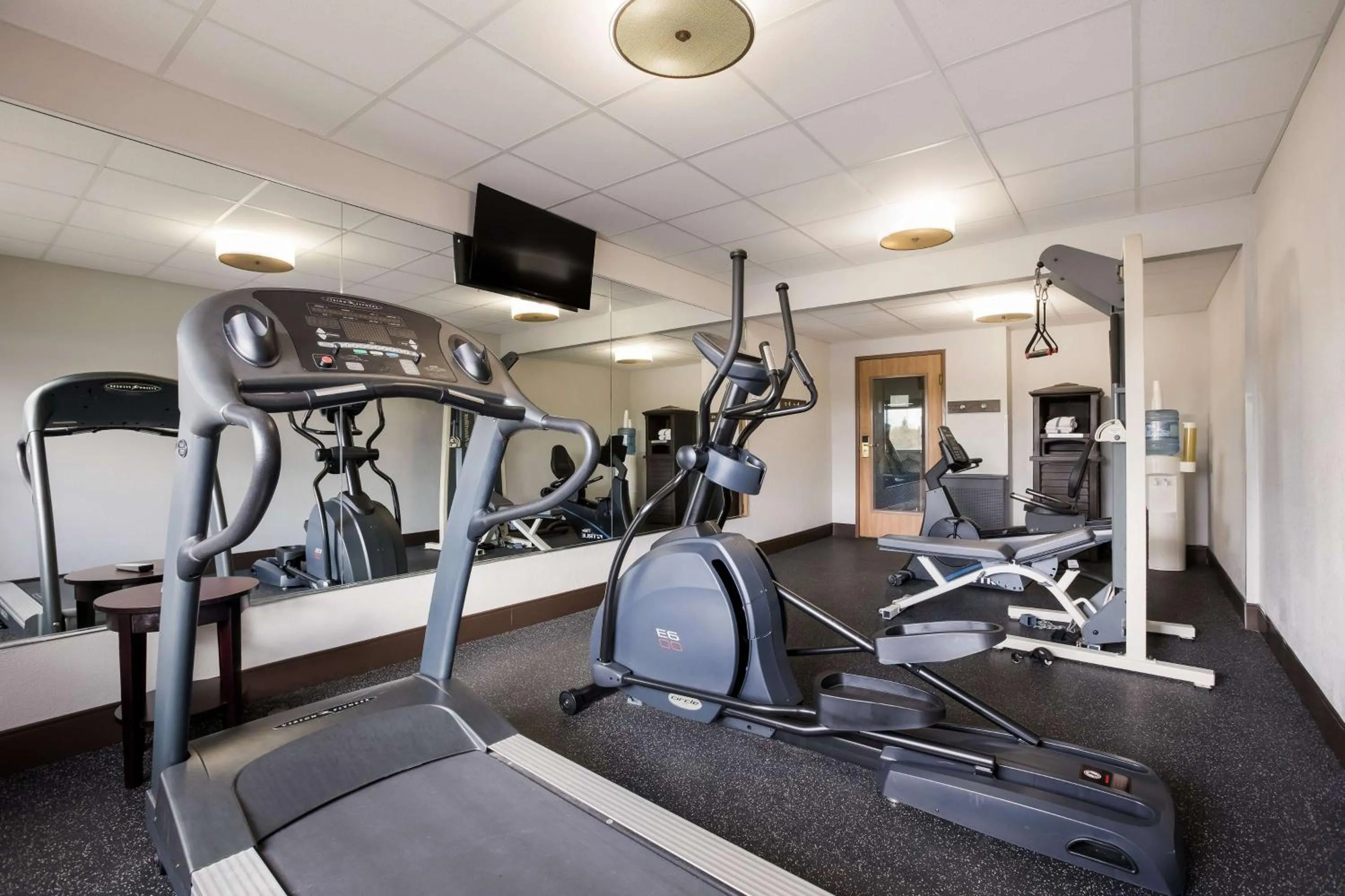 Spa and wellness centre/facilities in Best Western Kendallville Inn