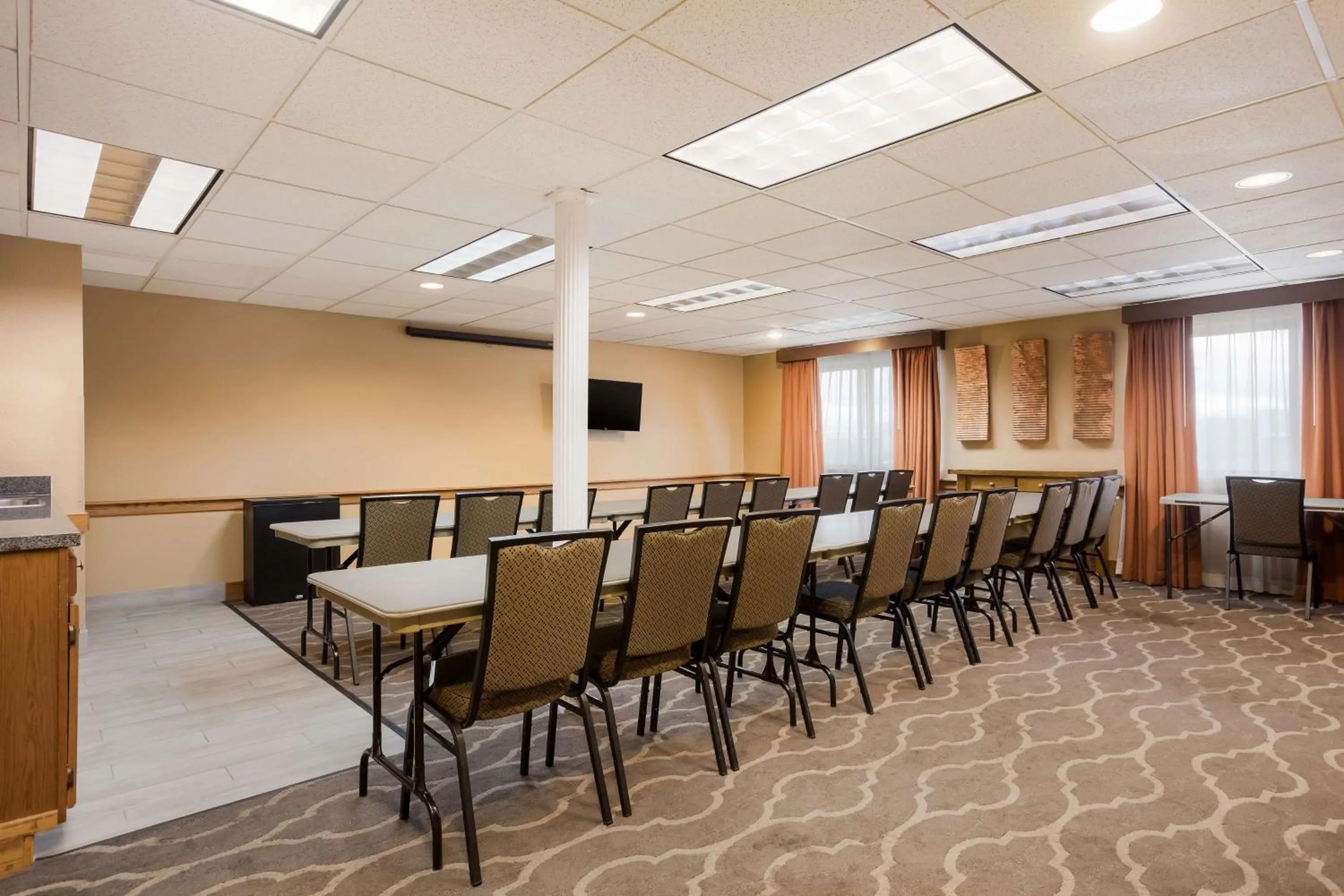 Meeting/conference room in Best Western Kendallville Inn