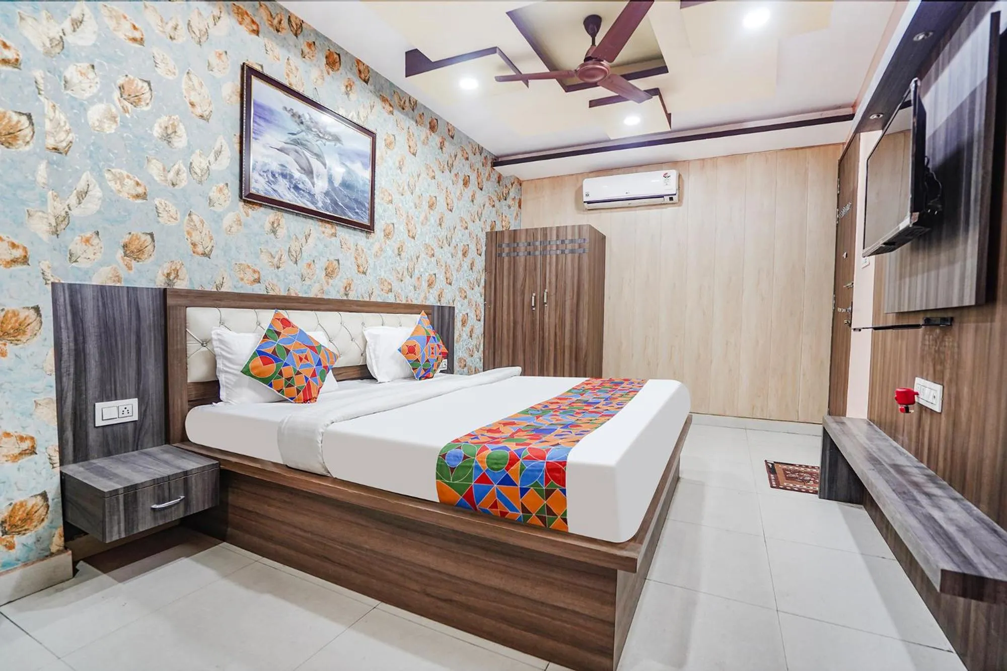 Bed in Super OYO Hotel O Rameshwaram Inn