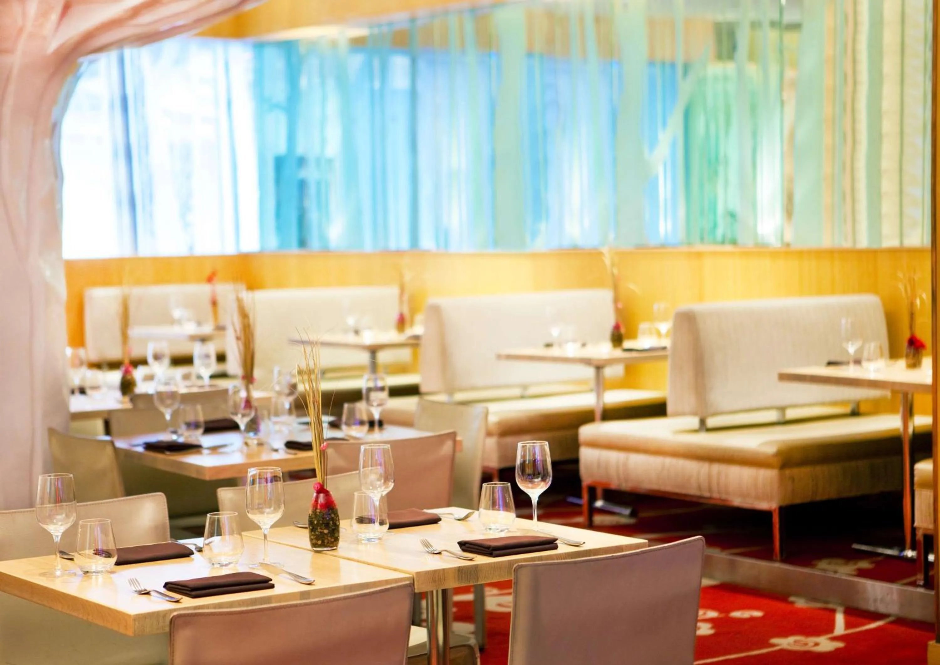 Restaurant/places to eat in Hyatt Regency New Brunswick