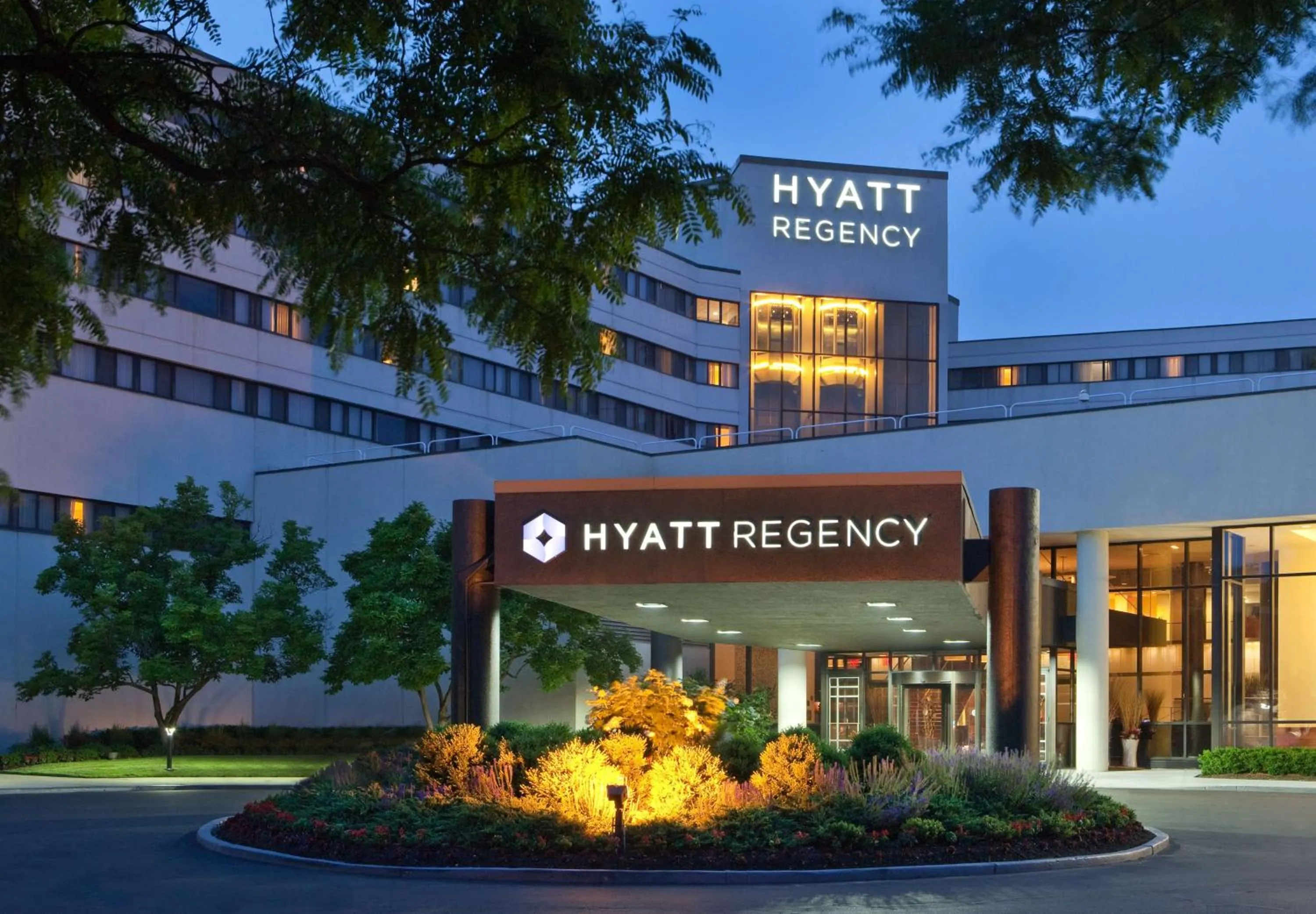 Property building in Hyatt Regency New Brunswick