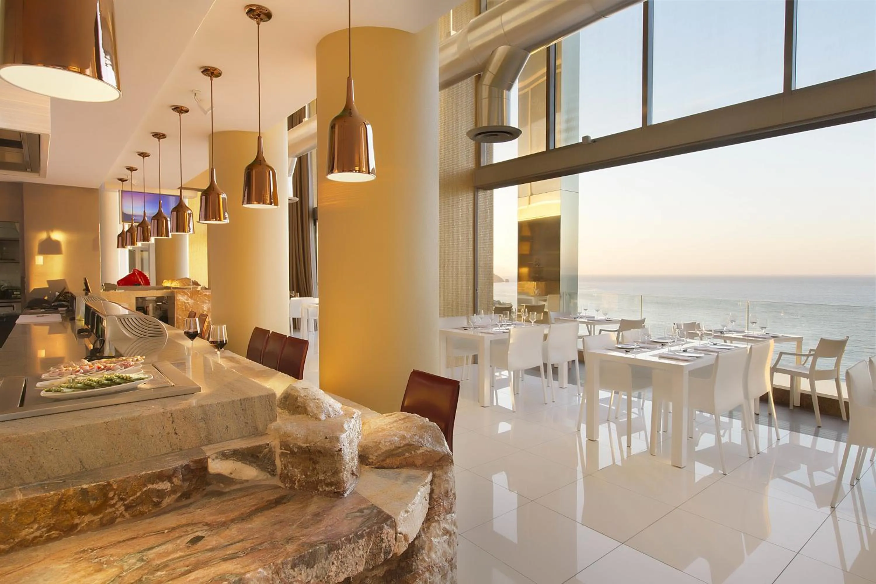 Restaurant/places to eat in Hotel Mousai - Adults Only