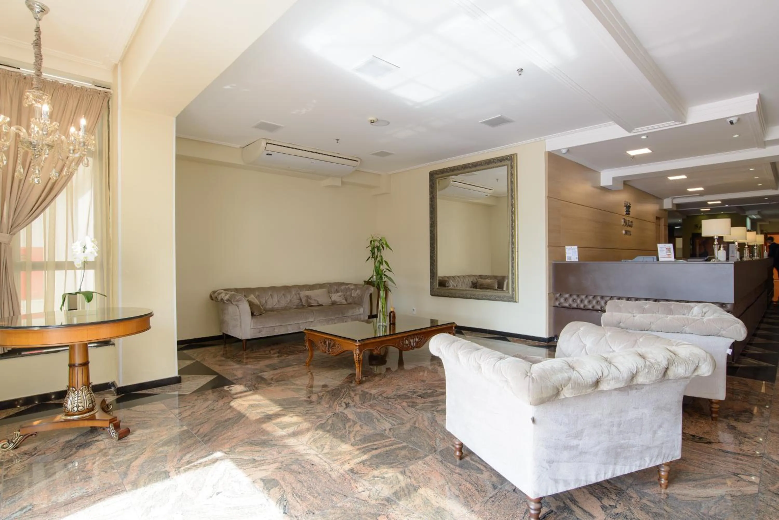 Living room in Faro Hotel Atibaia