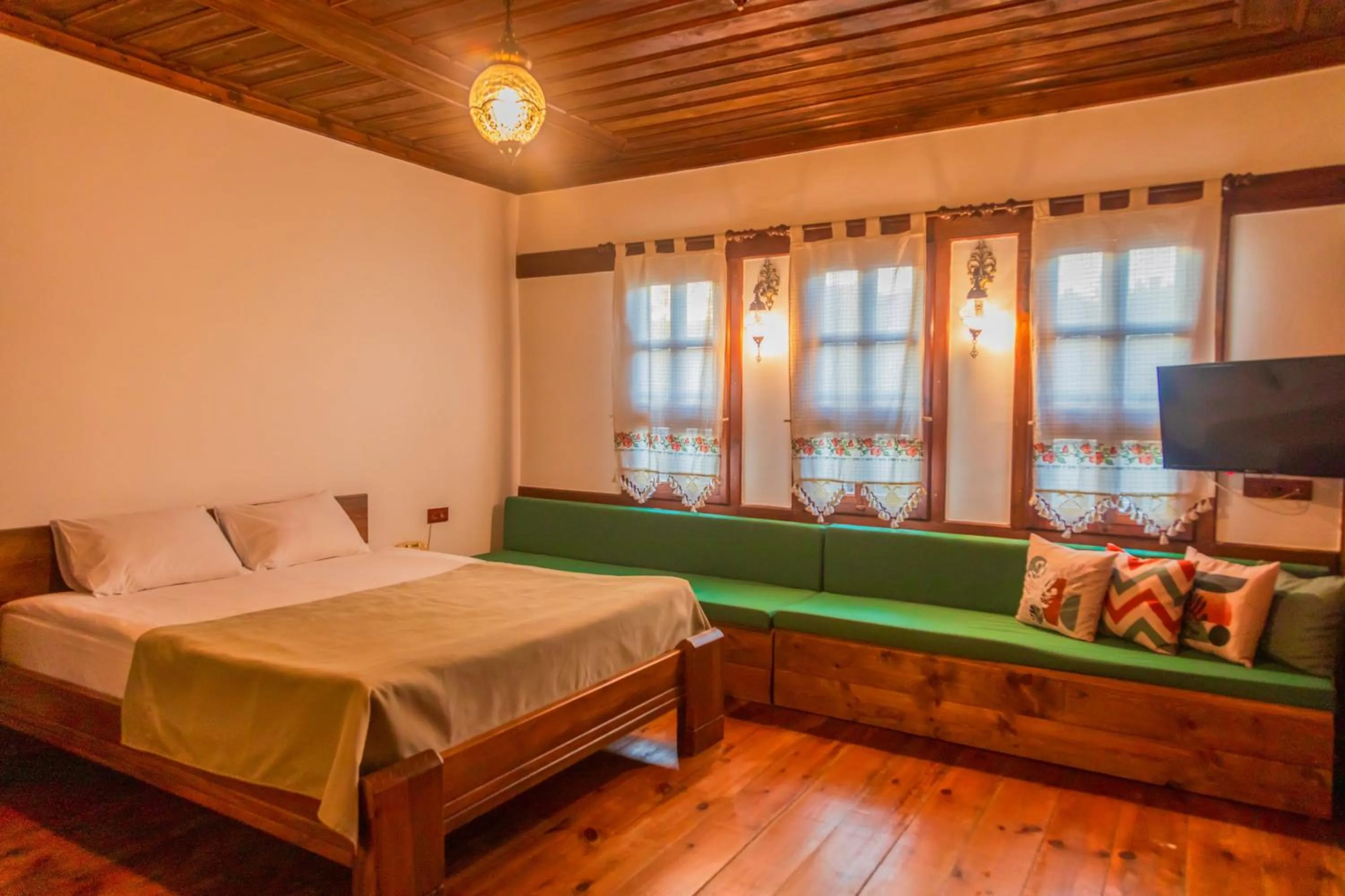 Bed in Saffronia1900 Butik Otel