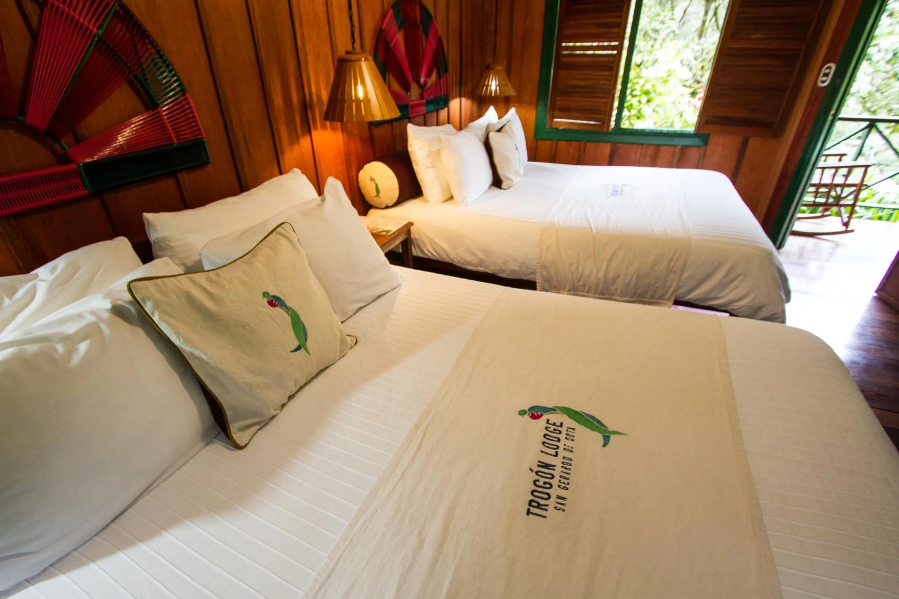 Bed in Trogon Lodge