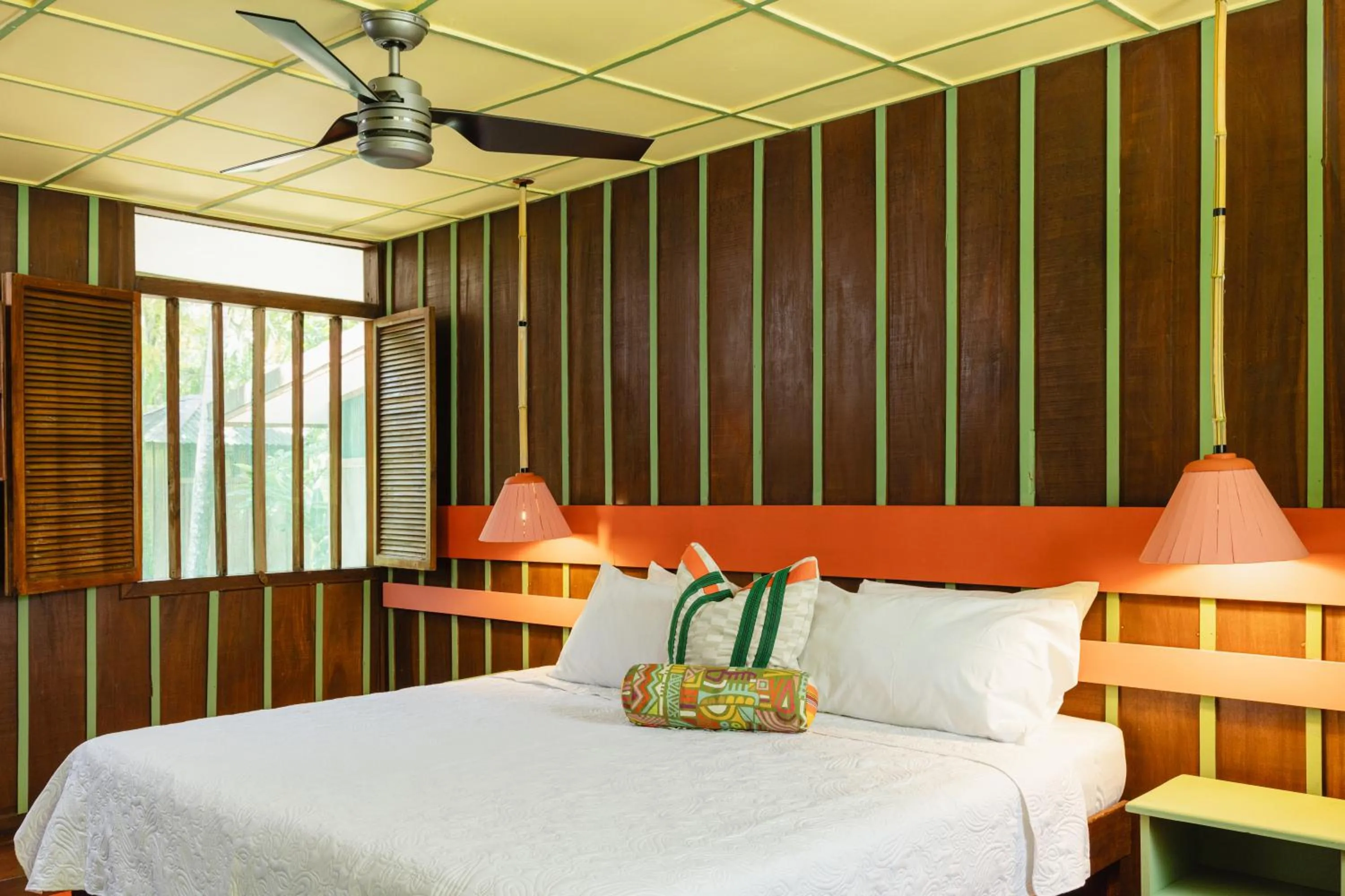 Bed in Mawamba Lodge