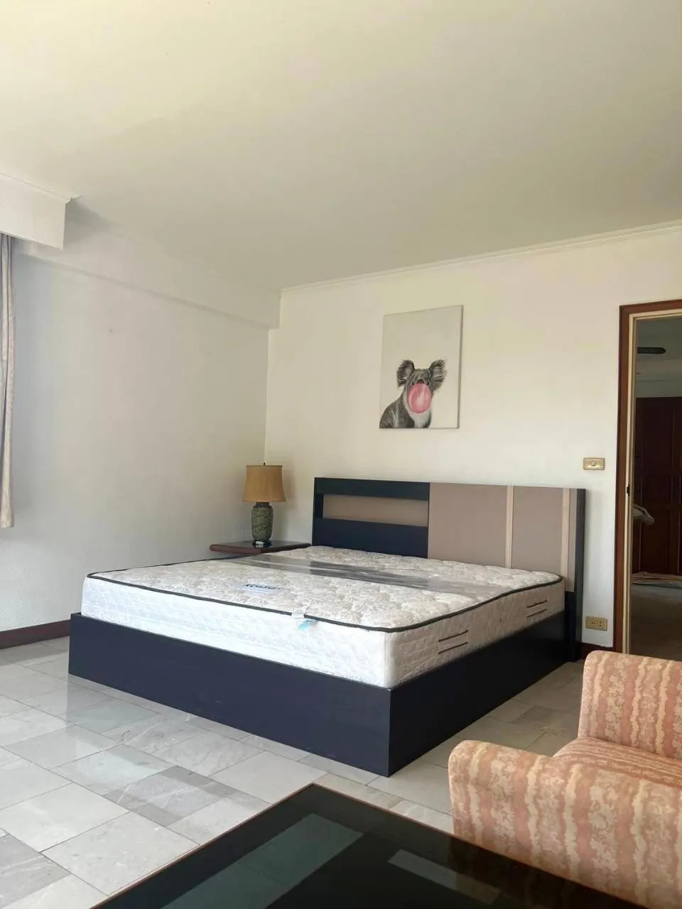 Bedroom, Bed in The Monaco Residence