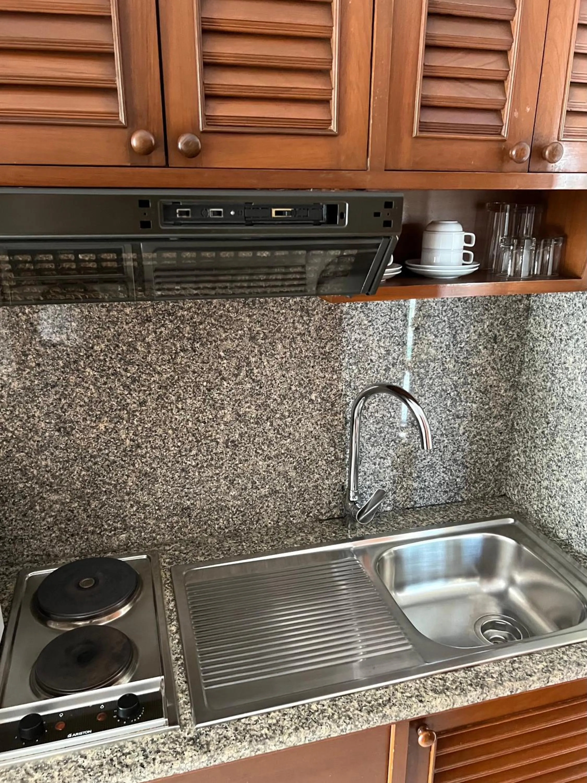 Kitchen or kitchenette in The Monaco Residence