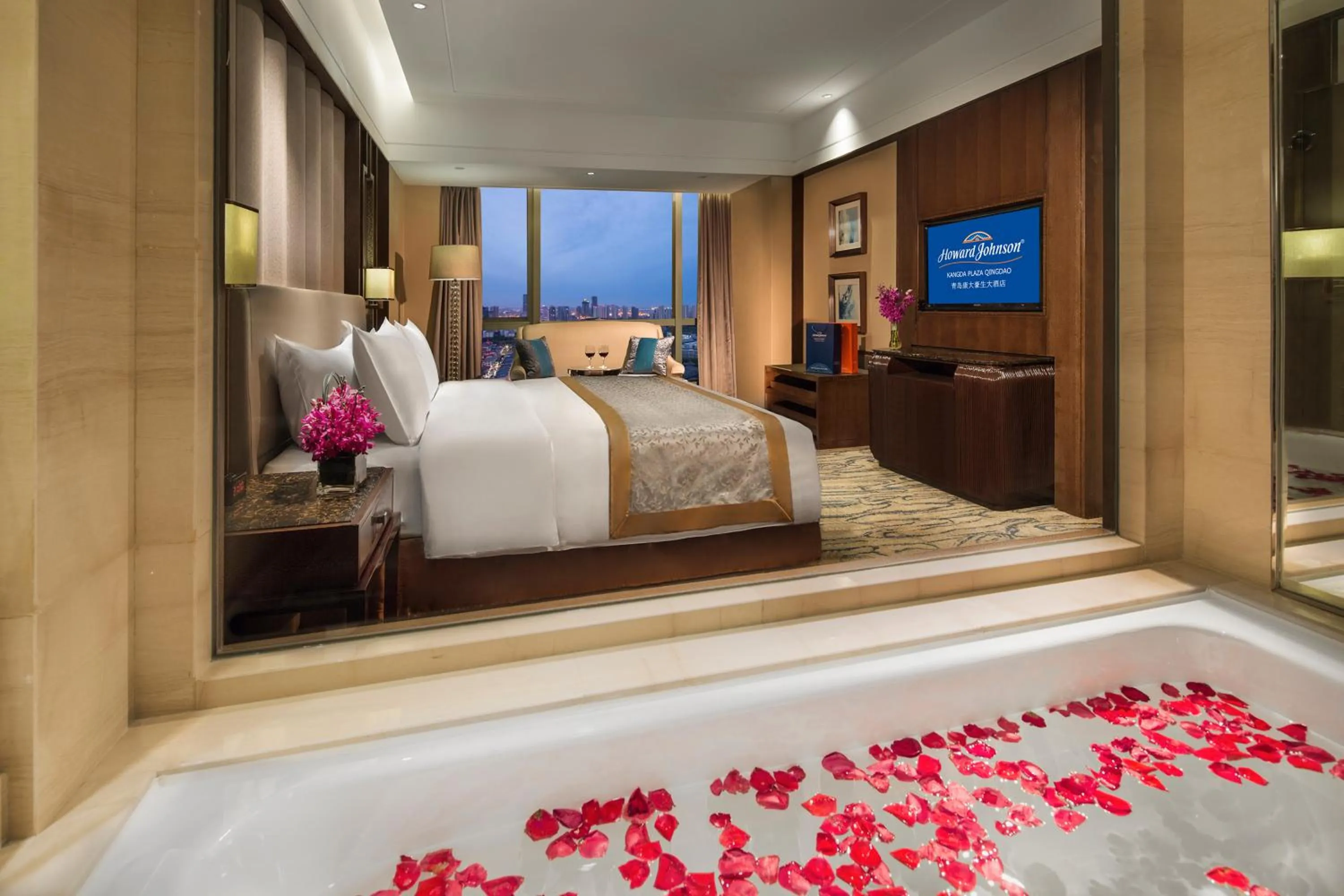 Bed in Kangda Howard Johnson Hotel Qingdao