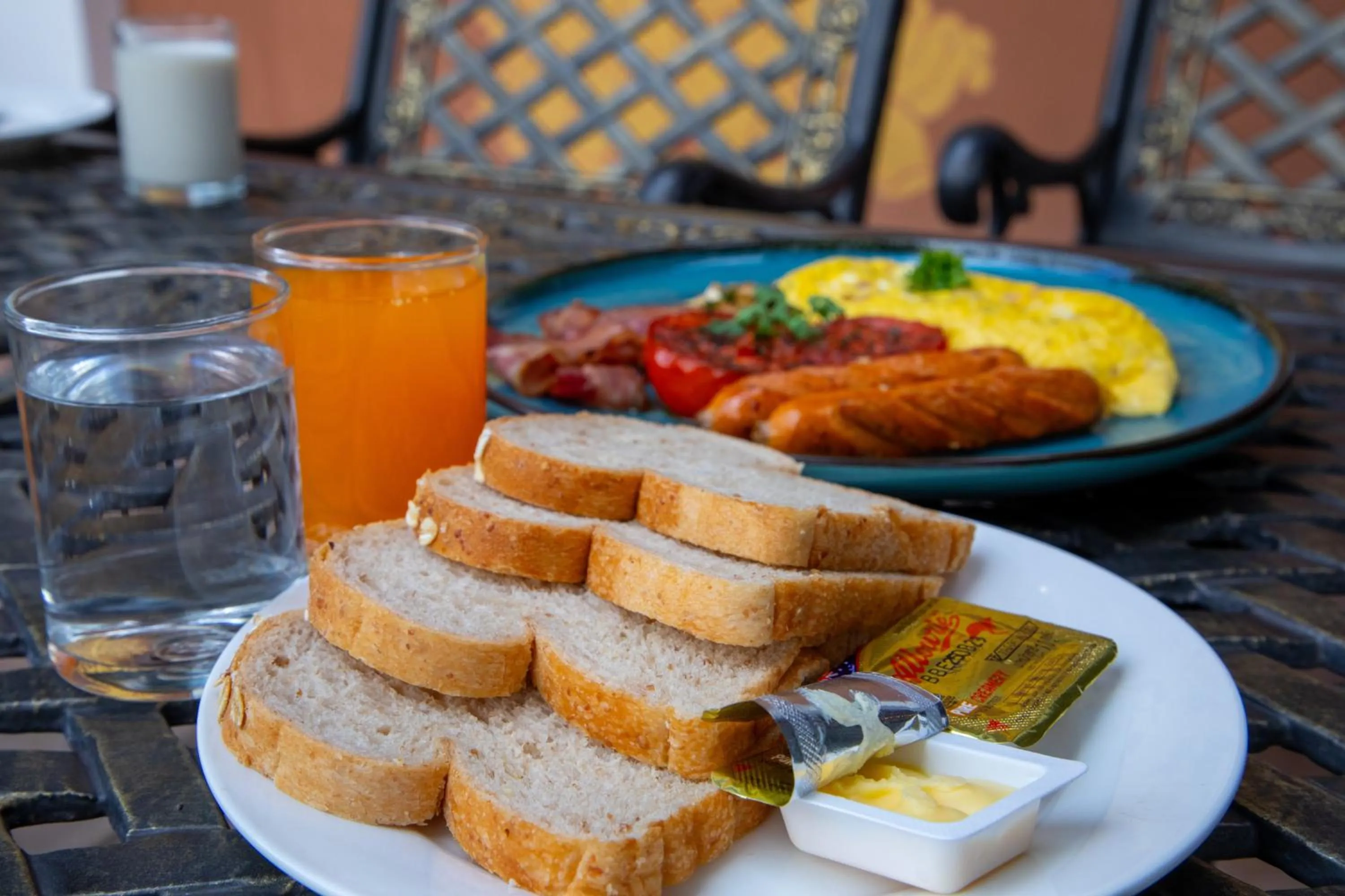 Restaurant/places to eat in Phongsavath Boutique Hotel