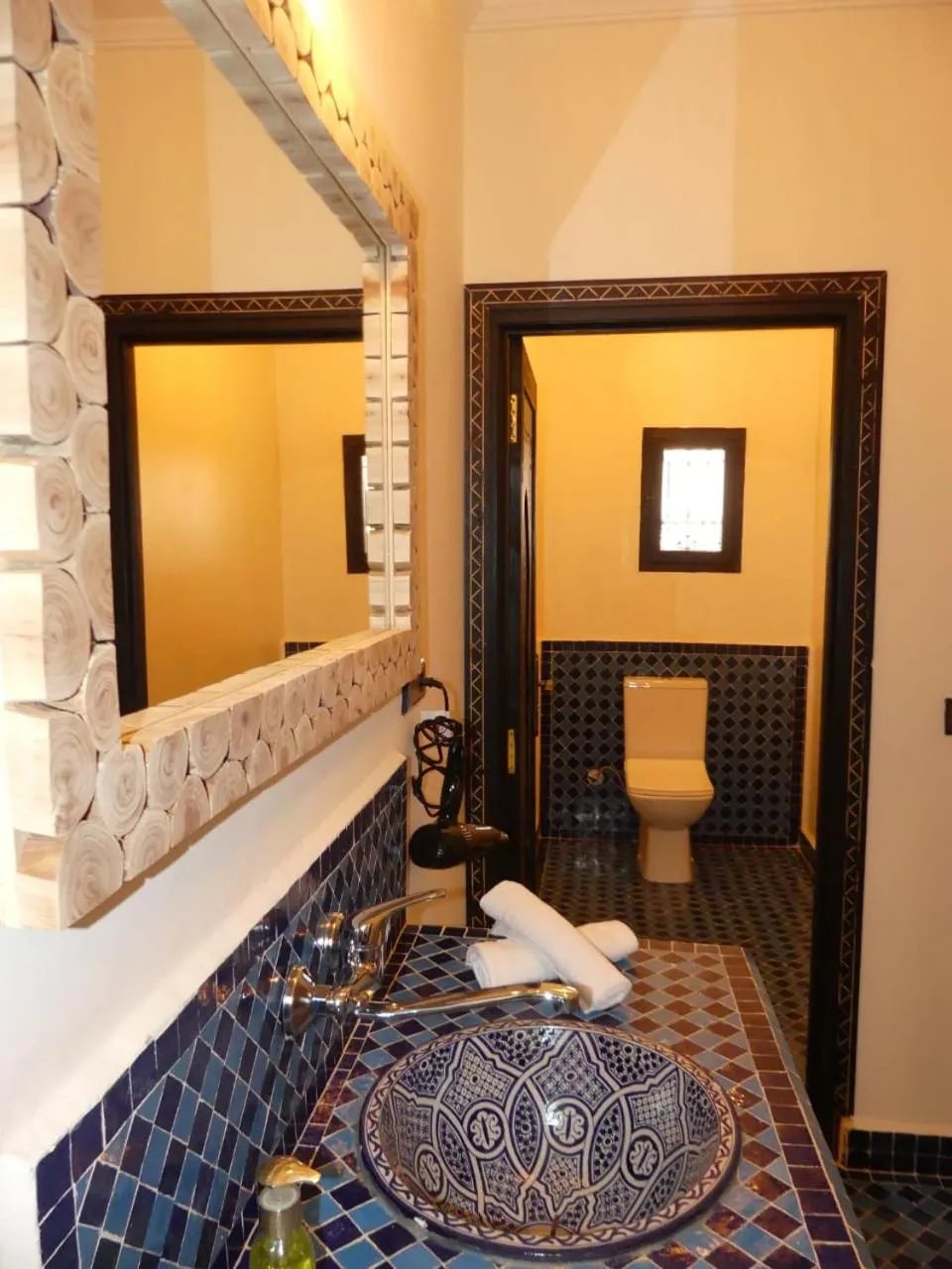 Bathroom in Riad La Luna